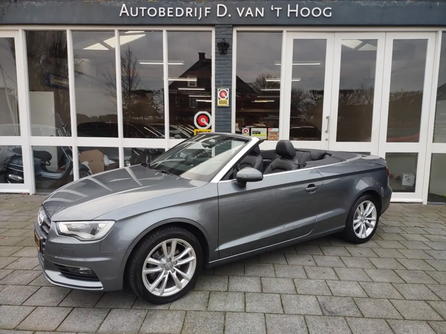 Audi A3 1.4 TSI 150pk AMBIENTE ULTRA CABRIOLET Grijs - 1