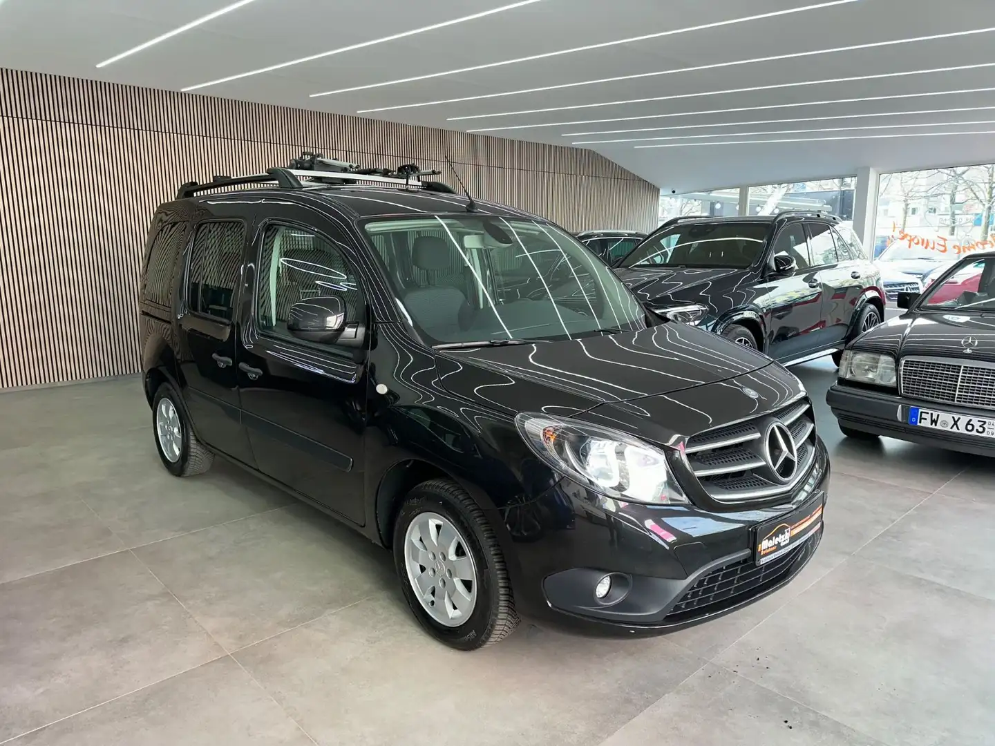 Mercedes-Benz Citan 112 Lang Kombi*1.Hand*PDC*Navi* Schwarz - 1