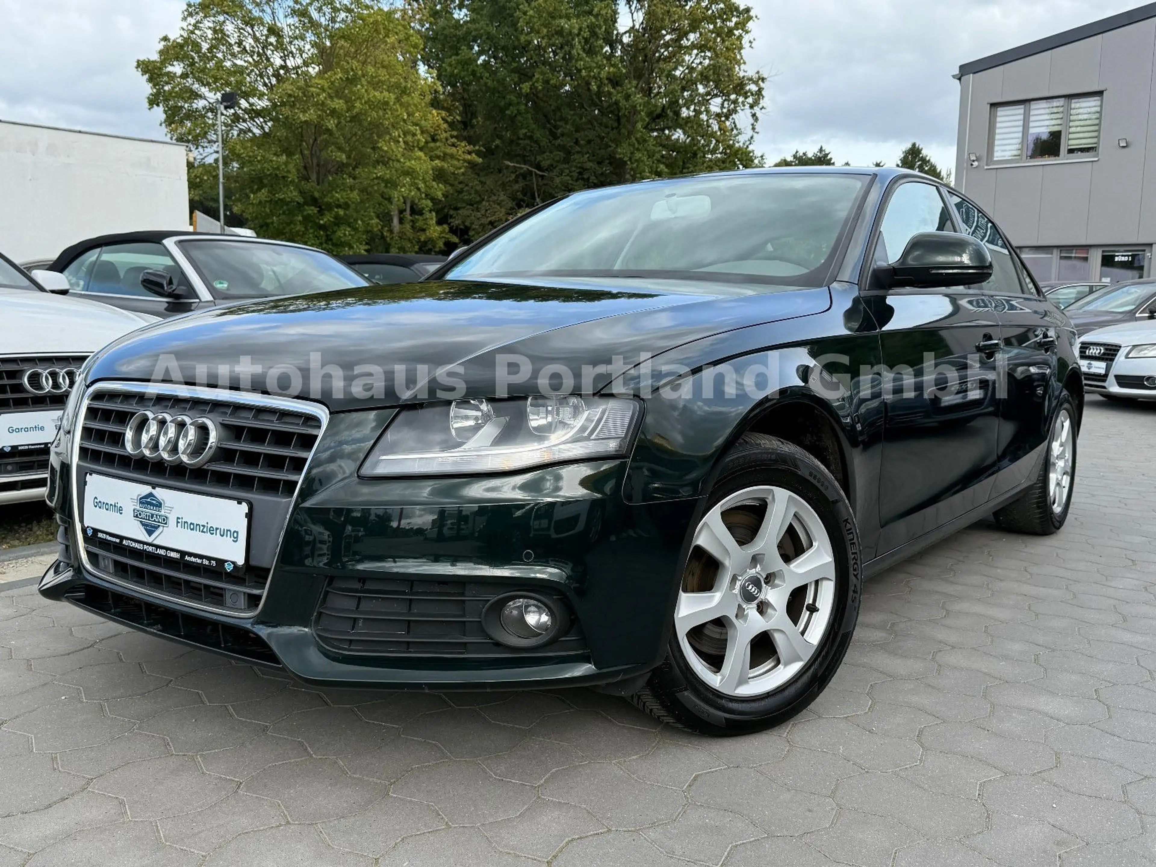 Audi A4 Lim. Attraction Aut./S-Heft/95TKM/HU NEU/PDC — photo 2