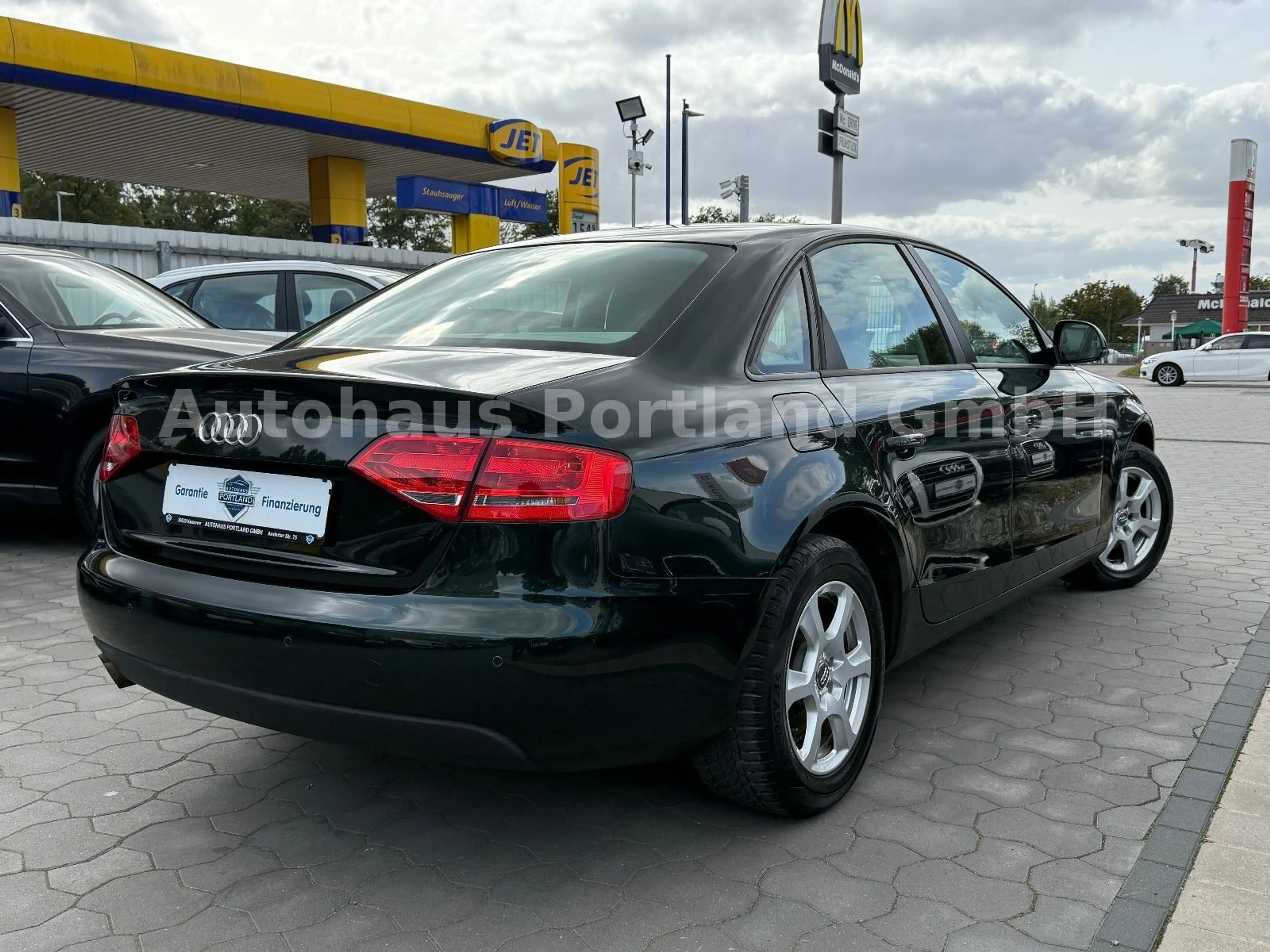 Audi A4 Lim. Attraction Aut./S-Heft/95TKM/HU NEU/PDC — photo 4
