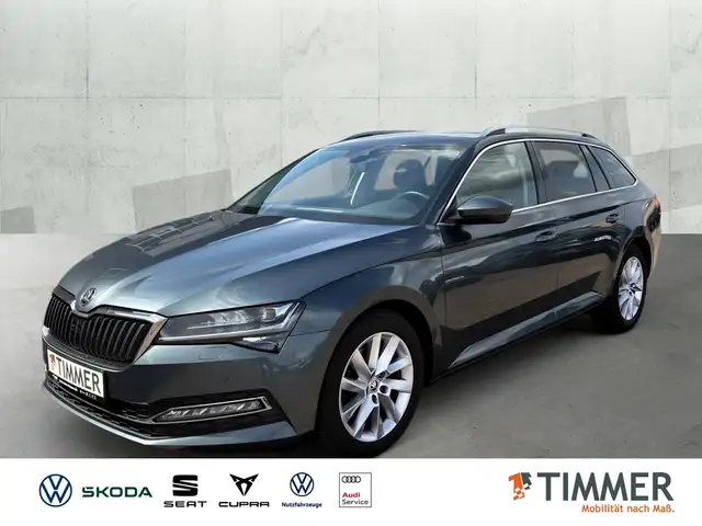 Skoda Superb Combi 2.0 TDI DSG STYLE *MATRIX *ACC *VIRTUAL *RK