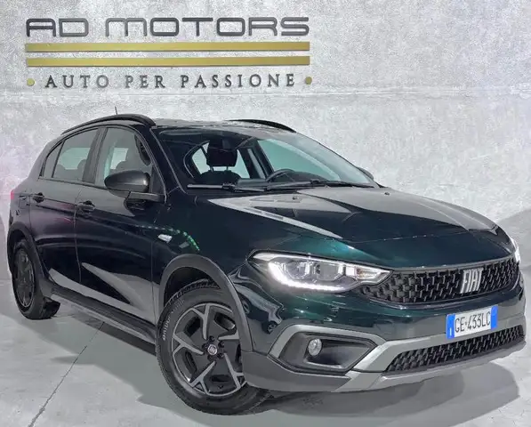 Fiat Tipo Cross Benzina Neopatentati