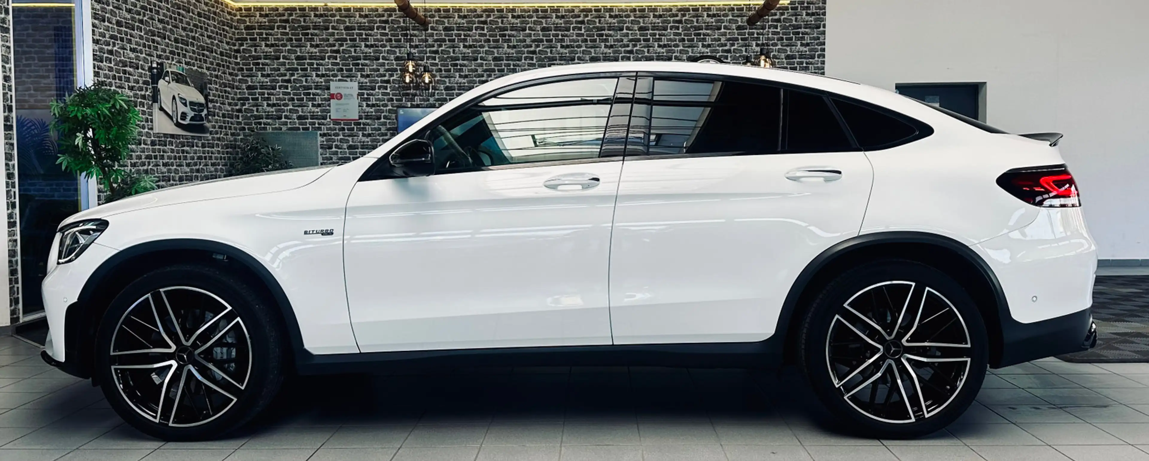 Mercedes-Benz GLC 43 AMG 4Matic Coupe |Schalensitze|Sport-AGA|ACC| — photo 8