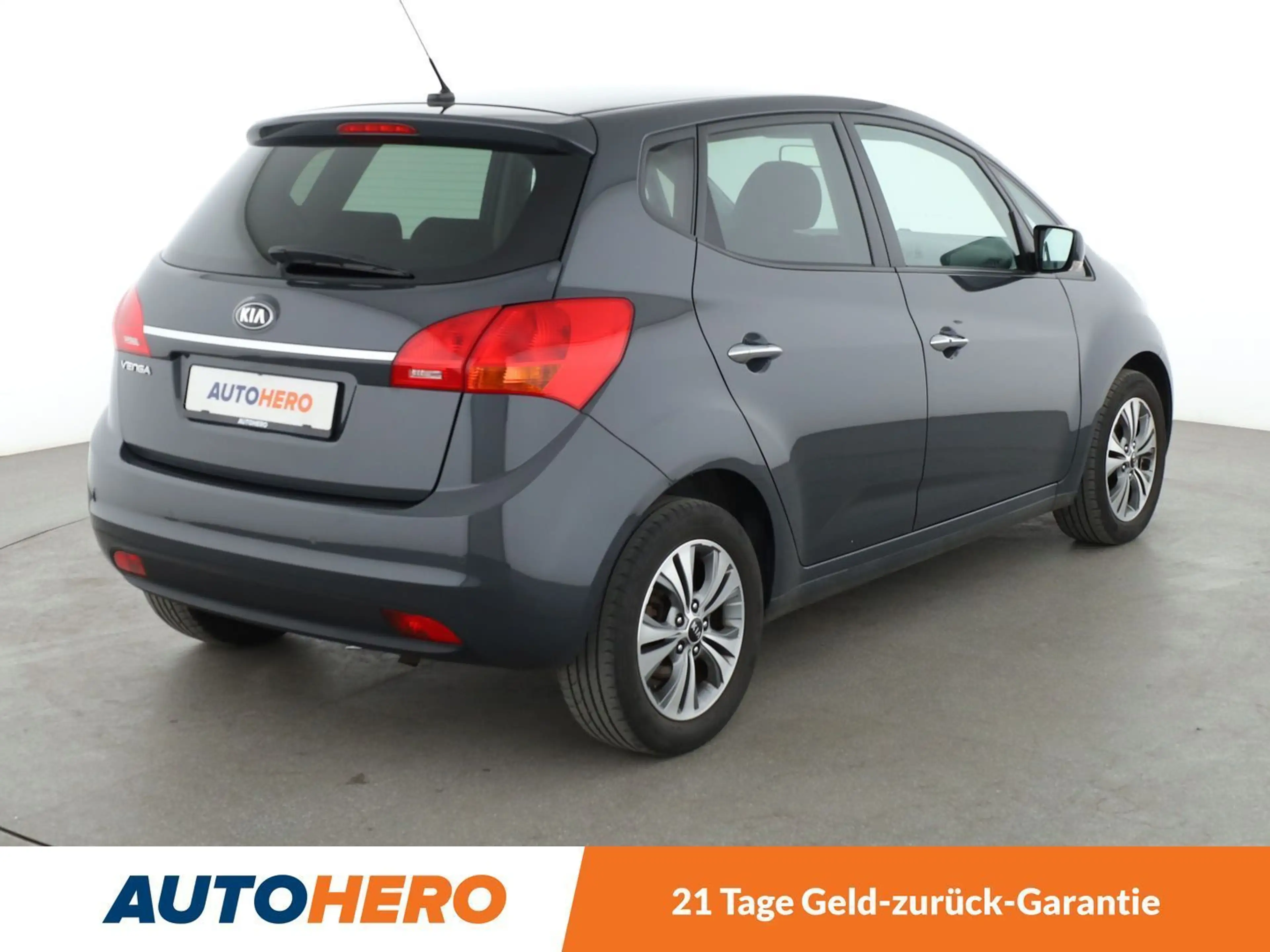 Kia Venga 1.6 Dream Team *PDC*SHZ*ALU* — photo 6