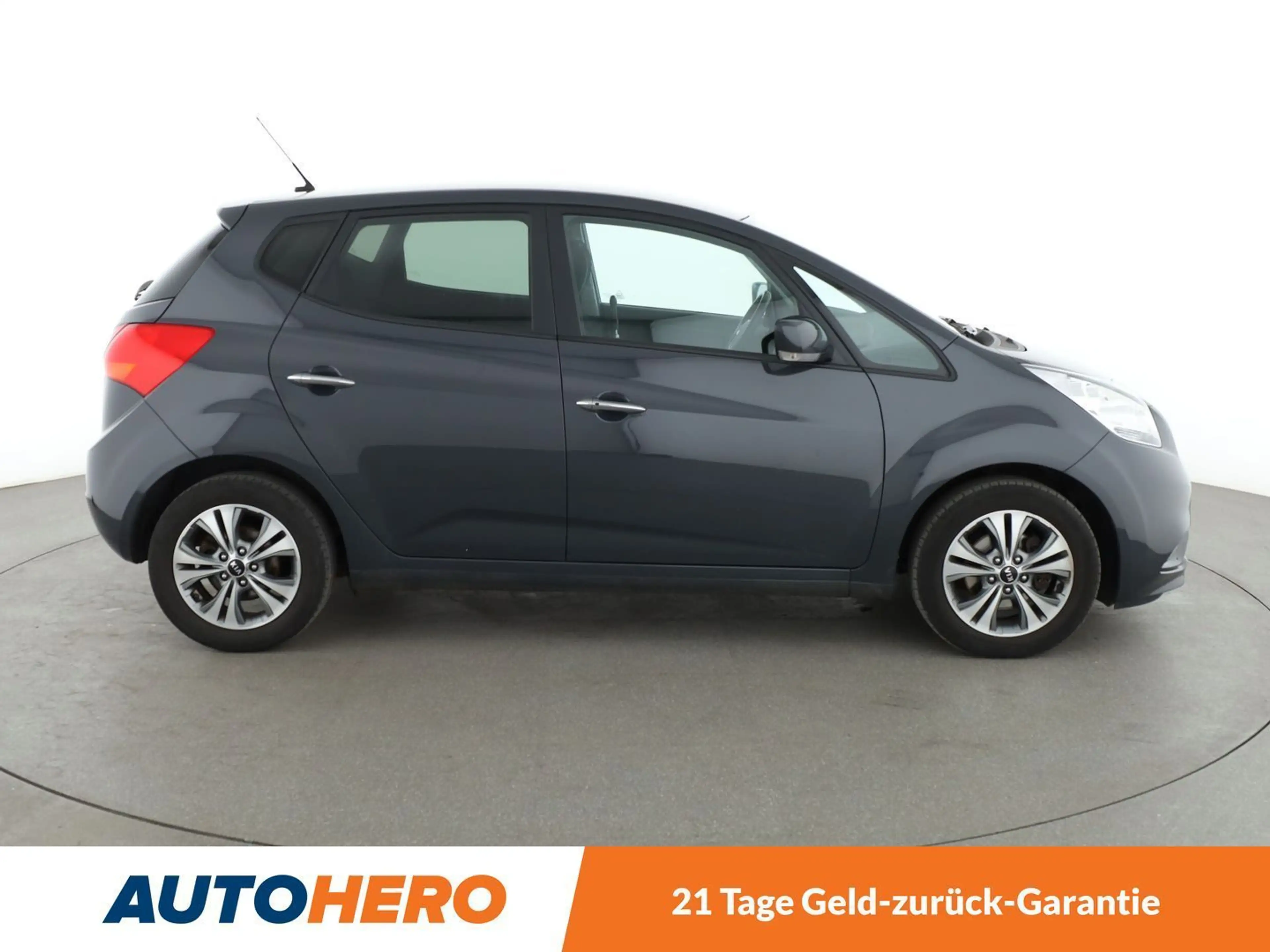 Kia Venga 1.6 Dream Team *PDC*SHZ*ALU* — photo 7