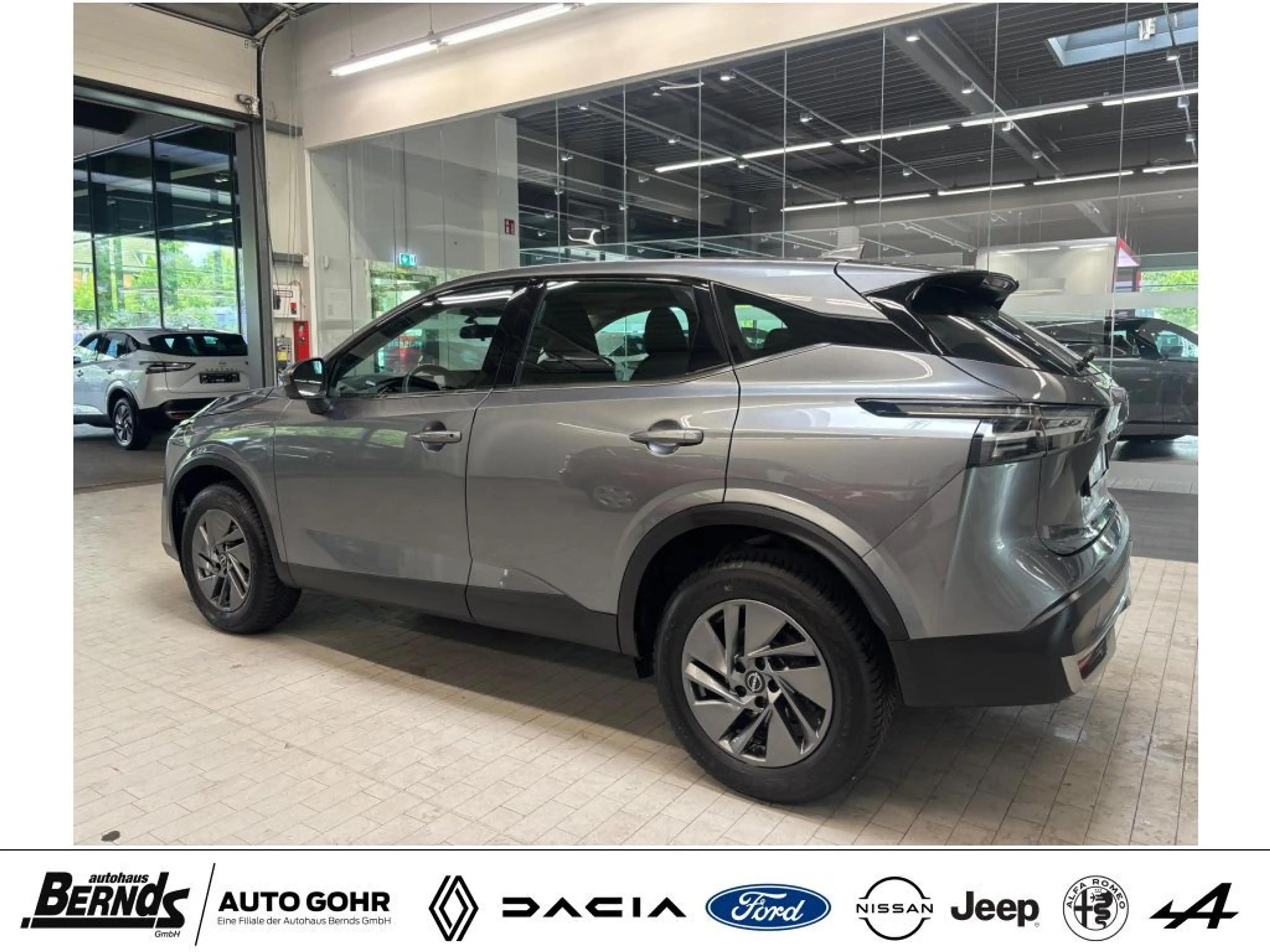 Nissan Qashqai 1.3 Acenta Klima PDC Navi 360 WinterP. LED LMF uvm — photo 8