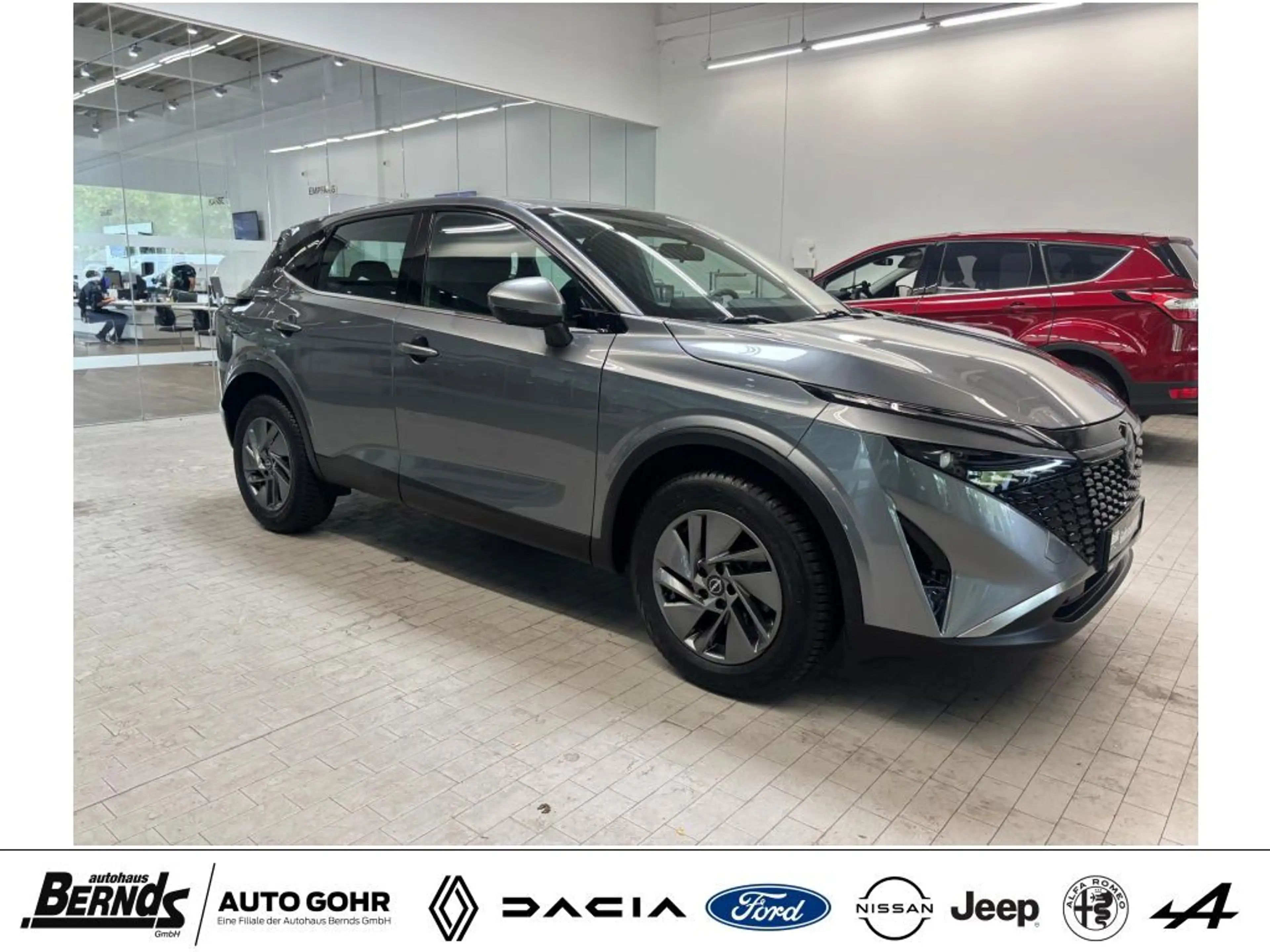 Nissan Qashqai 1.3 Acenta Klima PDC Navi 360 WinterP. LED LMF uvm — photo 2