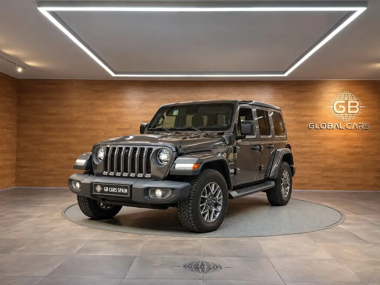 Jeep Wrangler 4p 2.0 380CV Sahara 8ATX E6D Gris - 1
