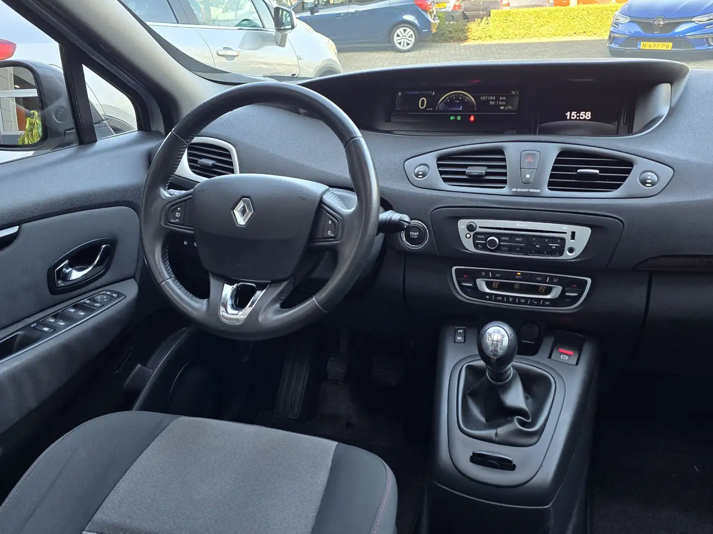 Renault Grand Scenic 1.2 TCe Collection Nap |Pano |Cruise |Camera |Led Grijs - 2