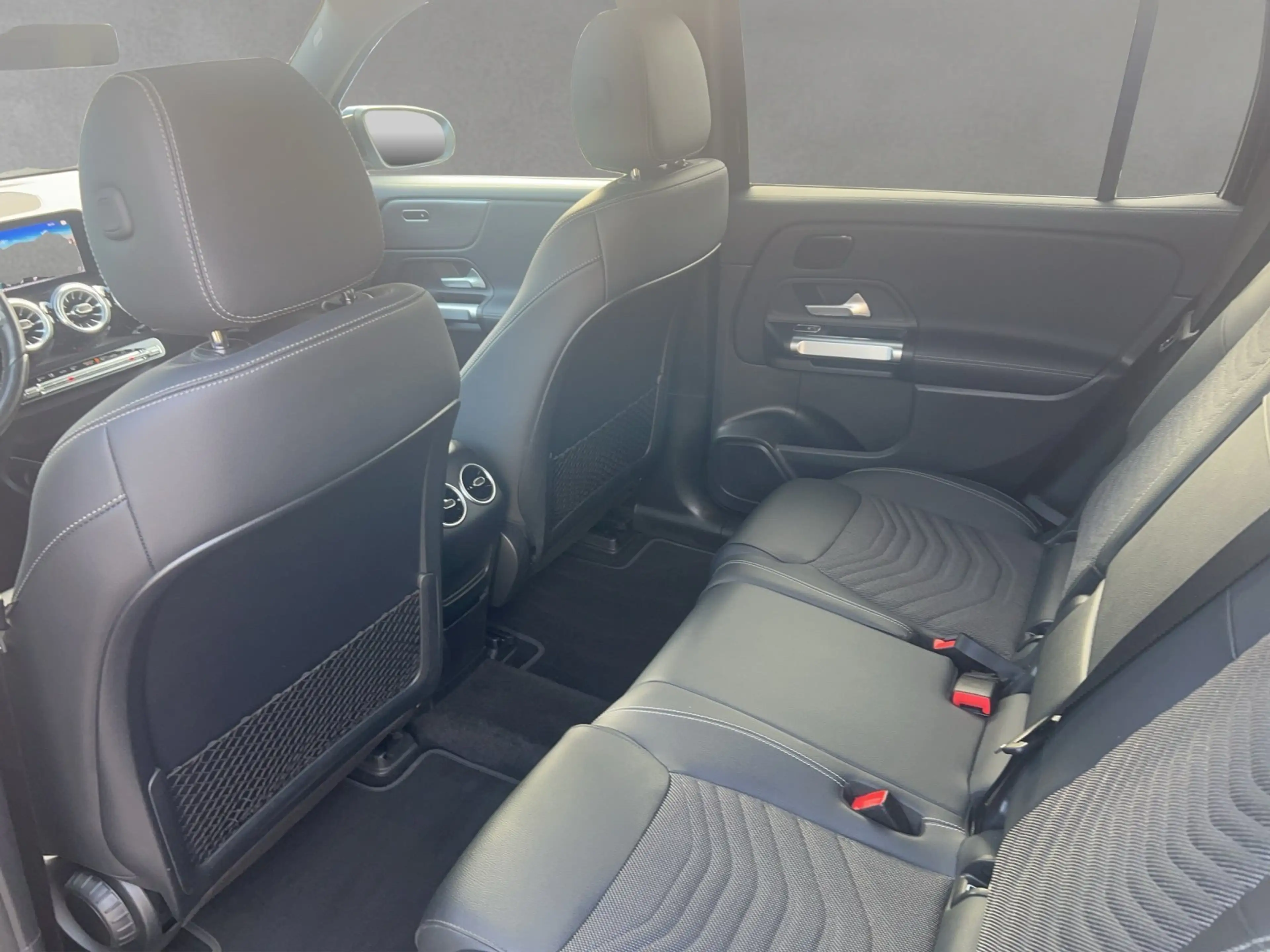 Mercedes-Benz EQB 250 EQB250 Progres DISTRO Advan+ KeyGo LED Kamra DAB — photo 8