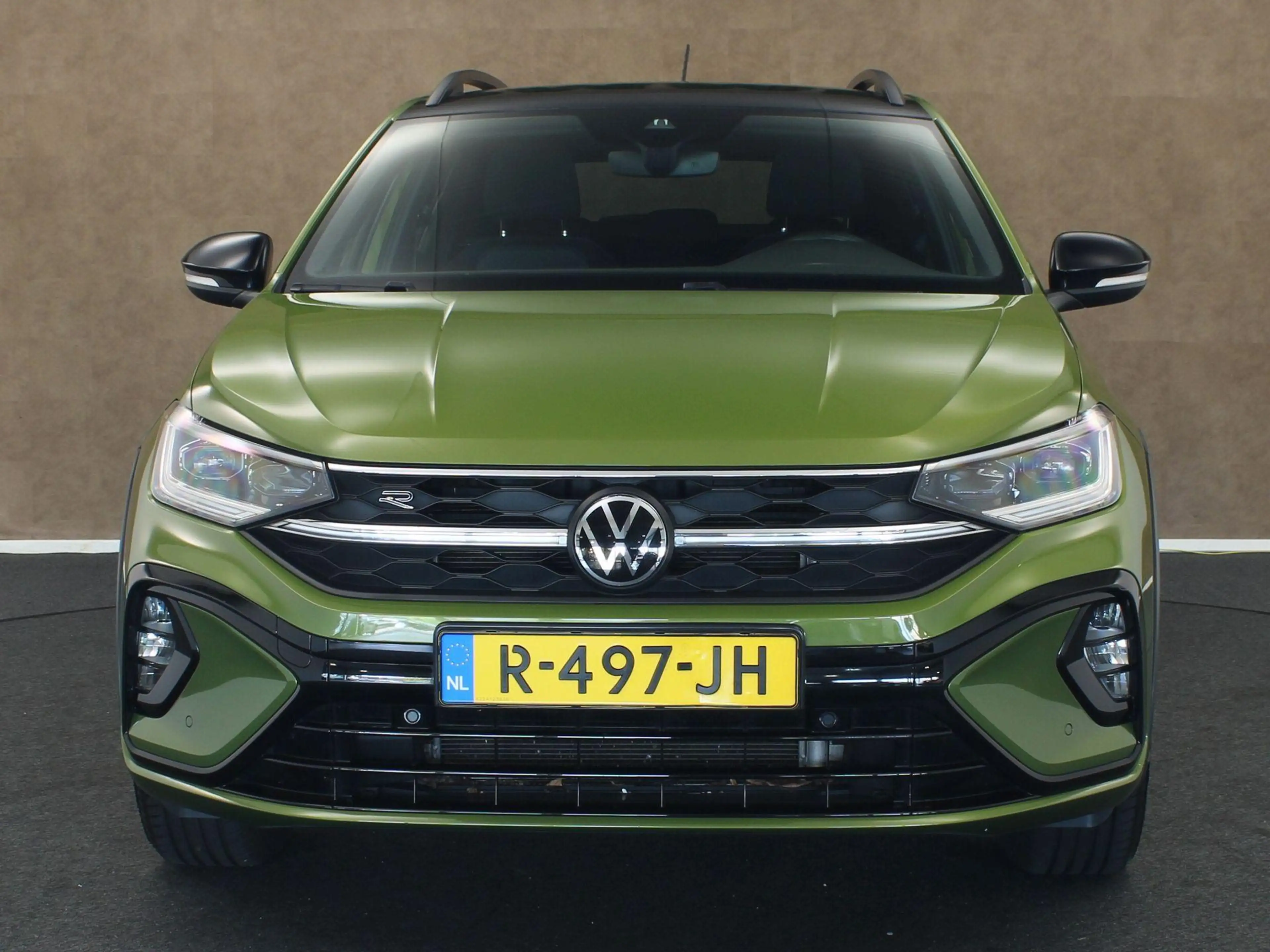 Volkswagen Taigo 1.0 TSI R-Line Business - CLIMATE CONTROL - CAMERA — photo 11