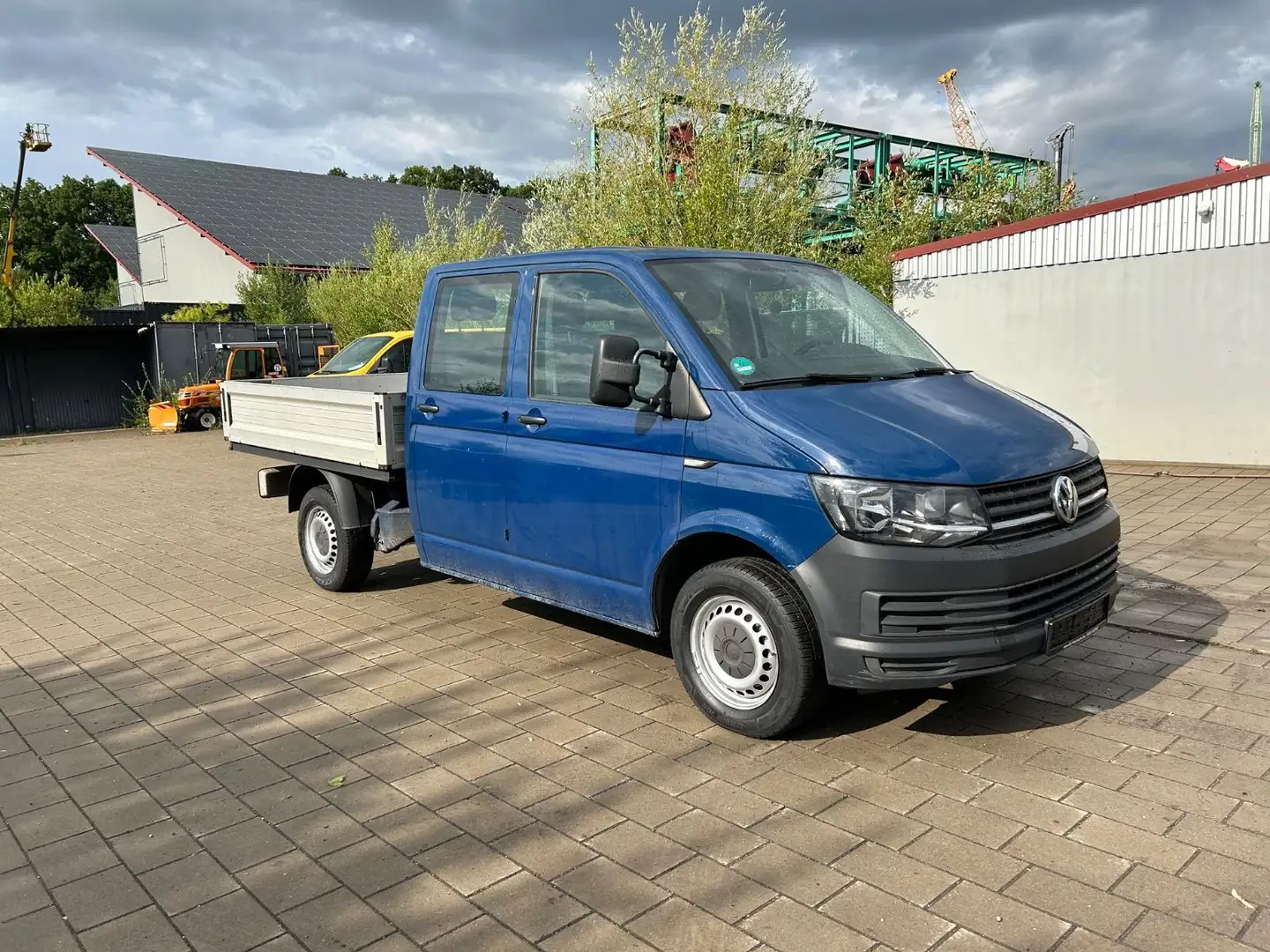 Volkswagen T6 Transporter T6 Doppelkabine Pritsche Doka/ Klima/AHK Blau - 1