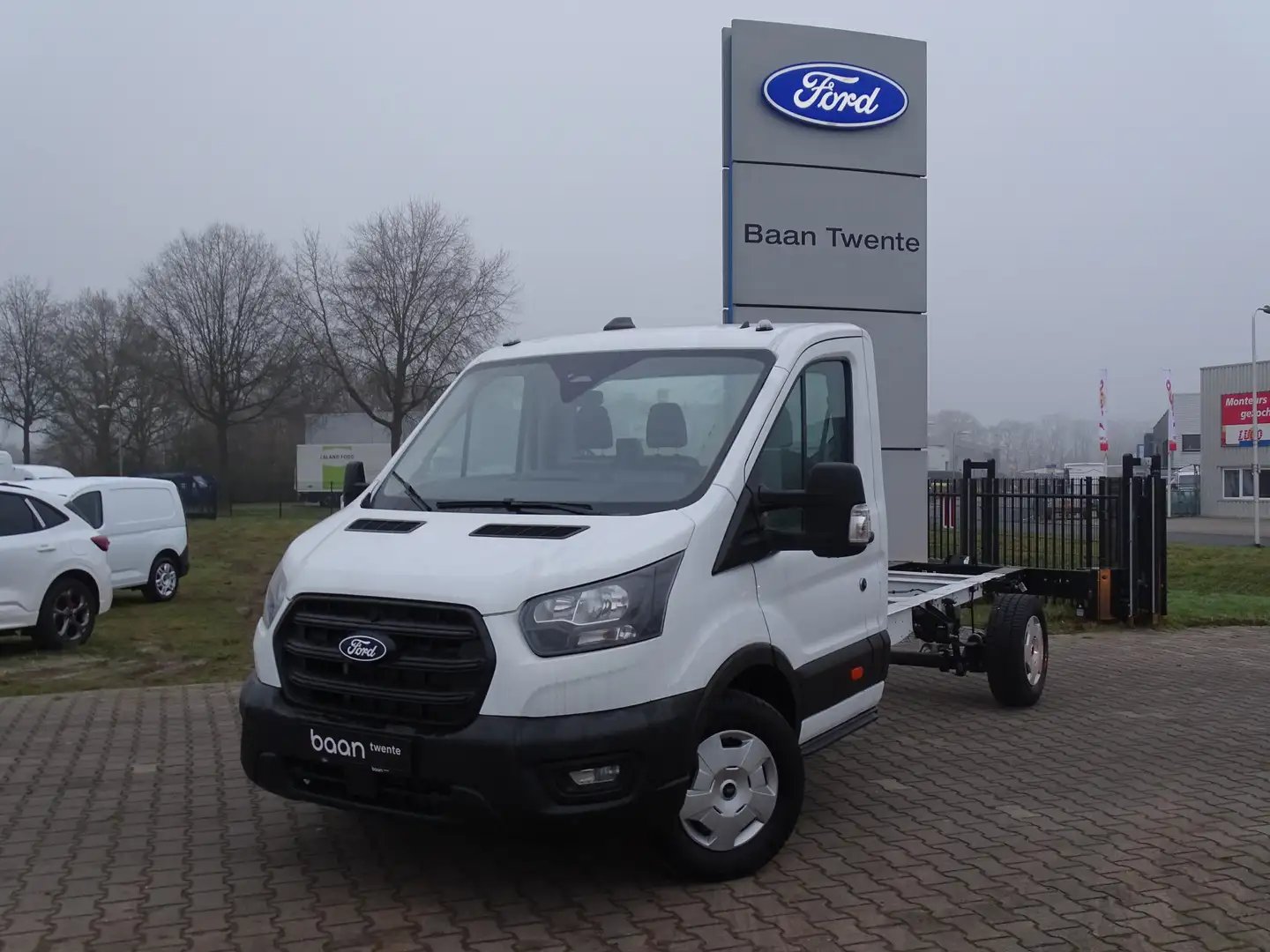 Ford Transit L4H1 350 2.0 TDCI Trend Chassis Cabine FWD | Cruis Wit - 2