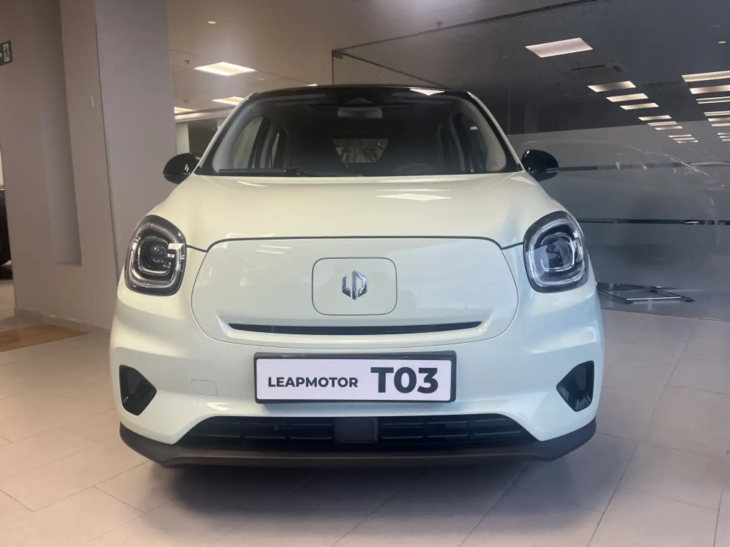 Leapmotor T03 70kW Verde - 2