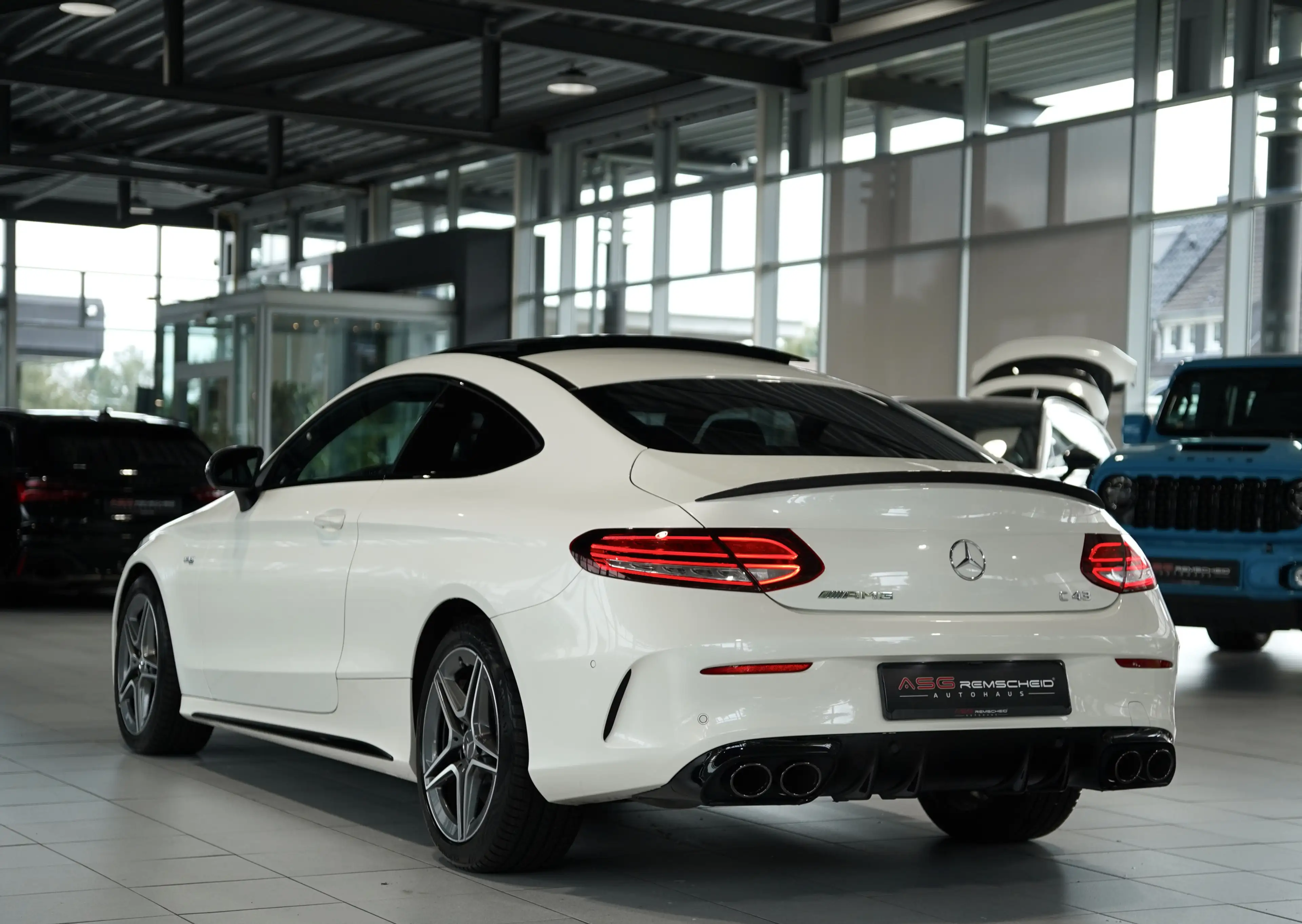 Mercedes-Benz C 43 AMG 4M Coupé *2.H *Perf-AGA*Pano*Perf-Sitze — photo 9