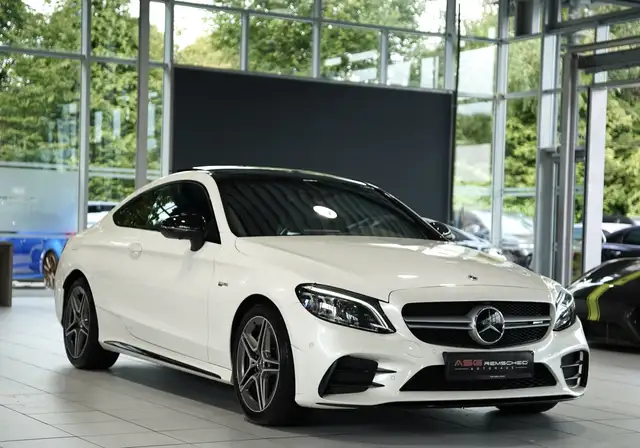 Mercedes-Benz C Class view 5