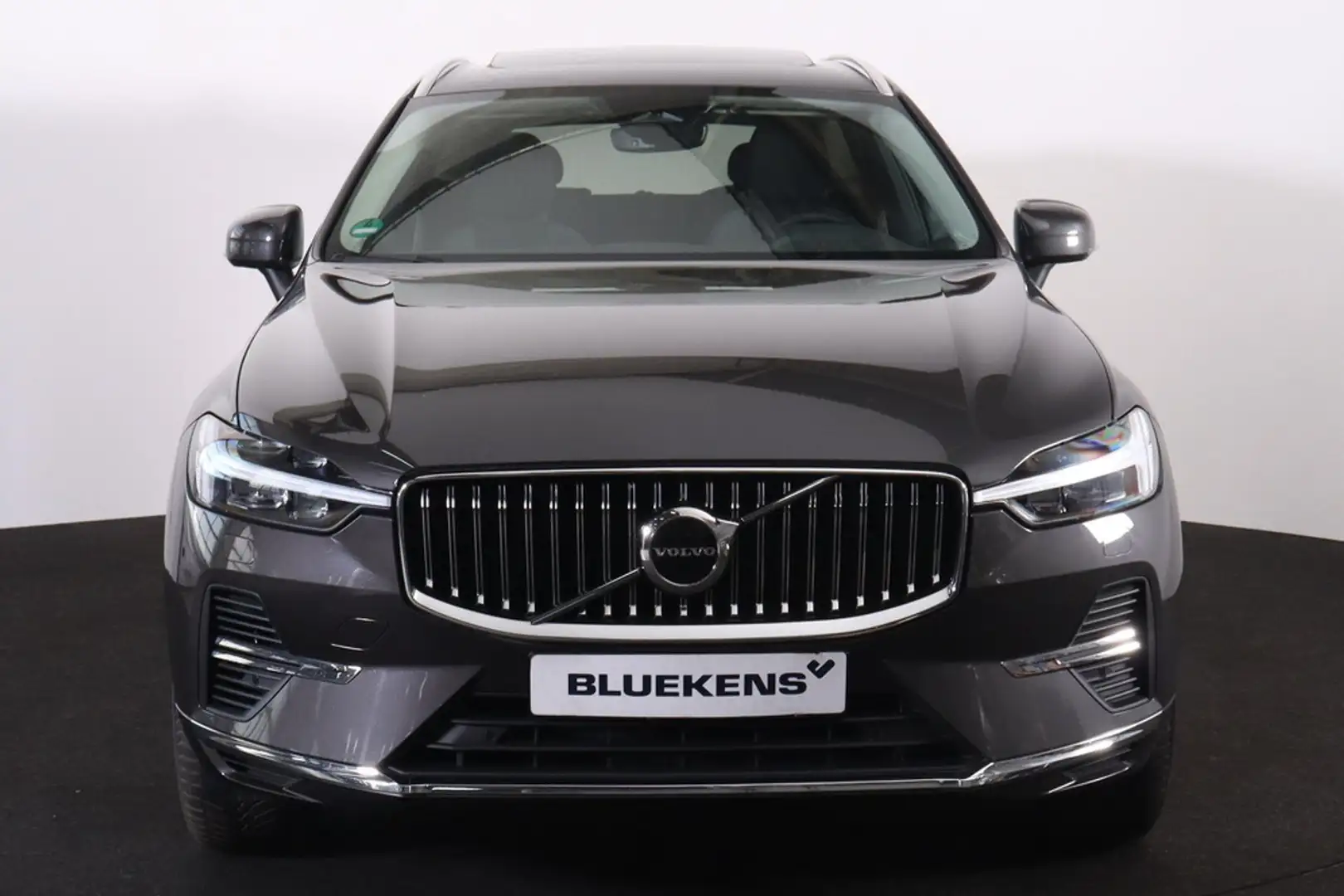 Volvo XC60 T6 Recharge AWD Core Bright - LONG RANGE - Panoram Grijs - 2