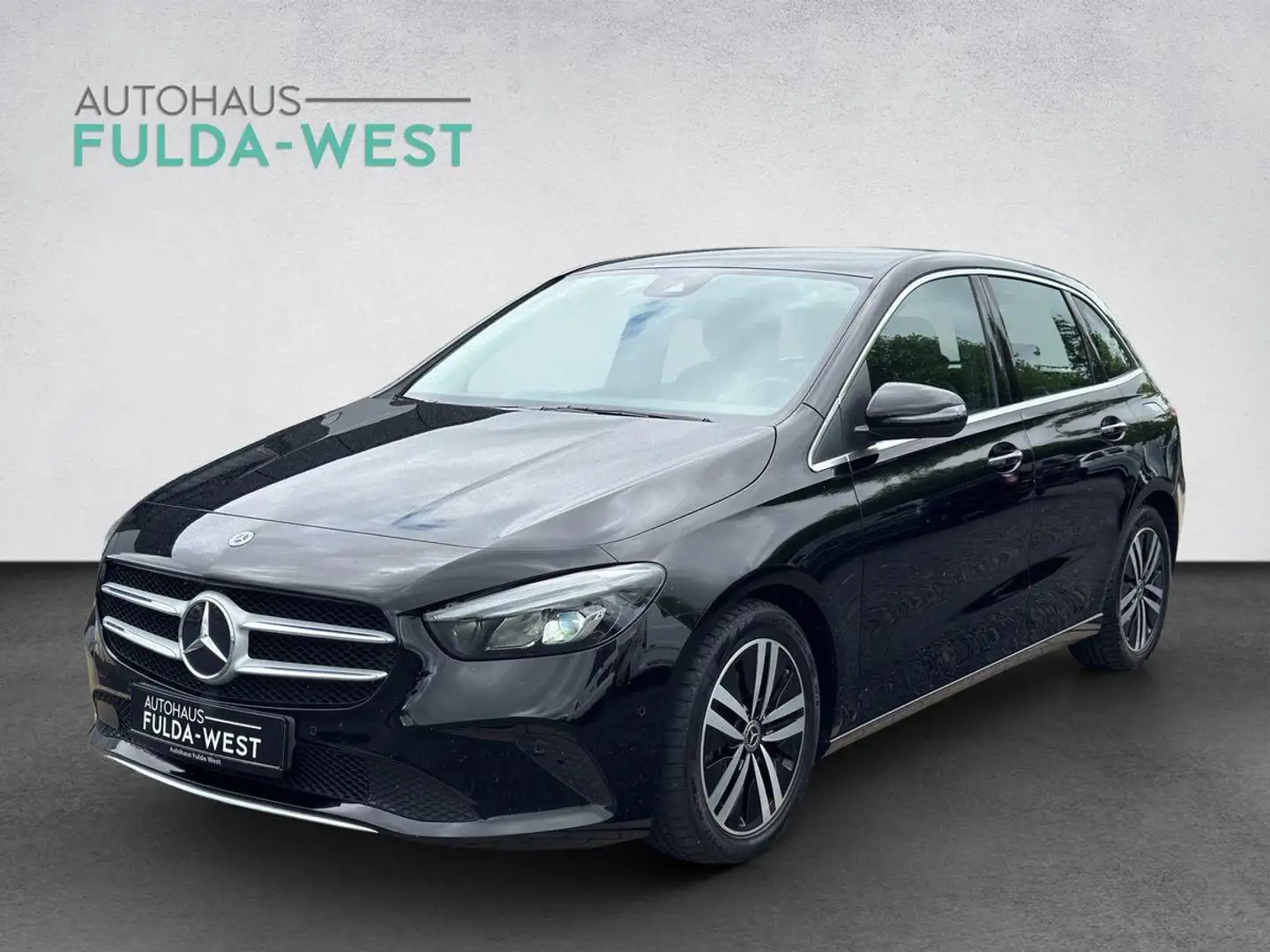 Mercedes-Benz B 180 LED Navi Kamera Klimaaut. Sitzheiz. GRA Noir - 1