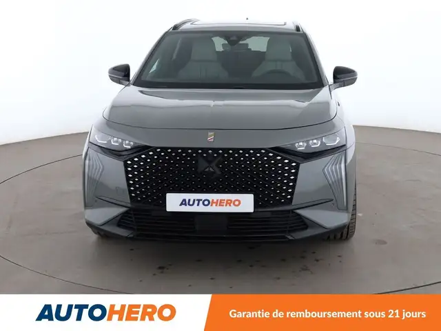 DS Automobiles DS 7 view 9