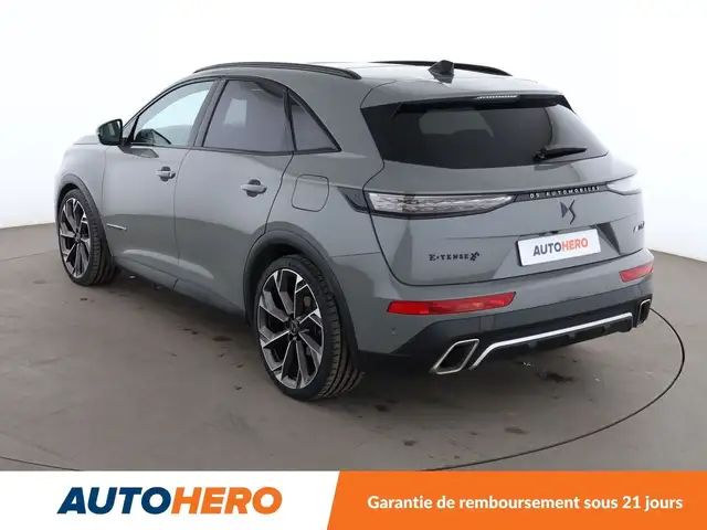 DS Automobiles DS 7 view 4
