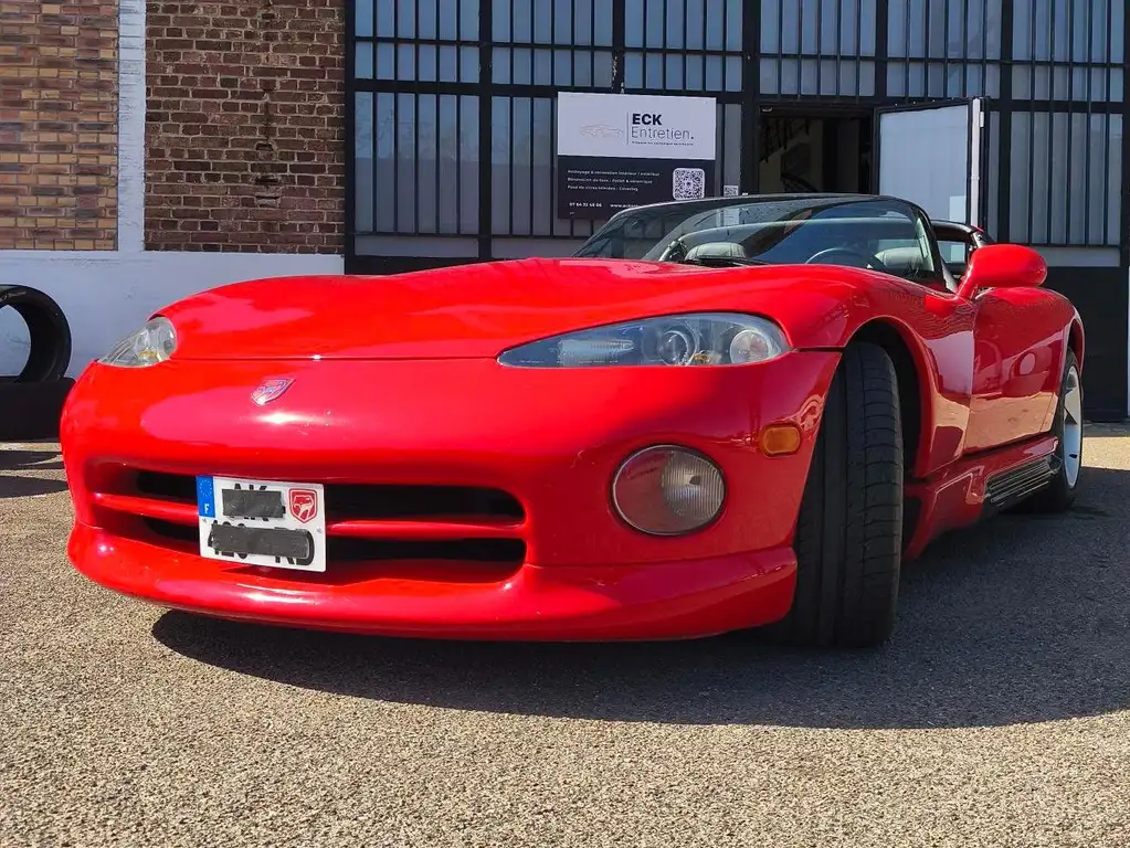 Dodge Viper 1994 из Европы — купить под ключ