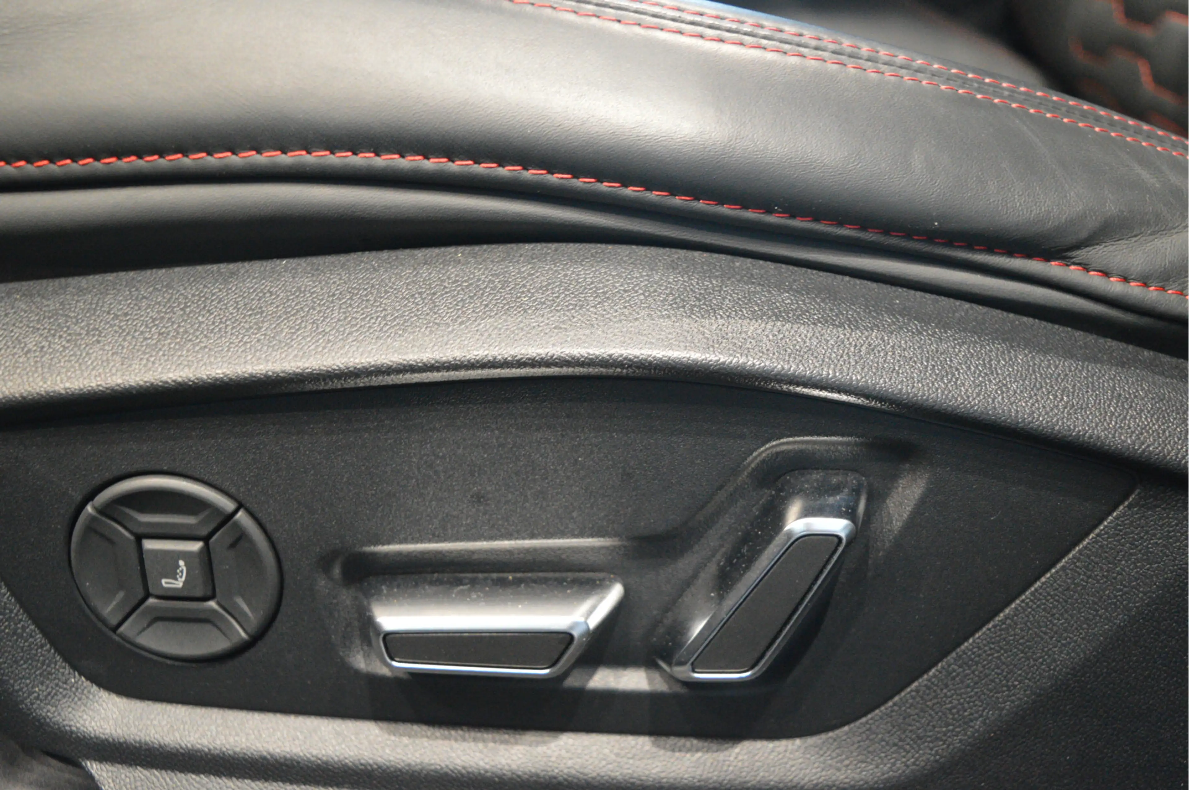 Audi RS Q8 4.0 TFSI Q8 S quattro 740 PK Carbon Keramisch 23 i — photo 21