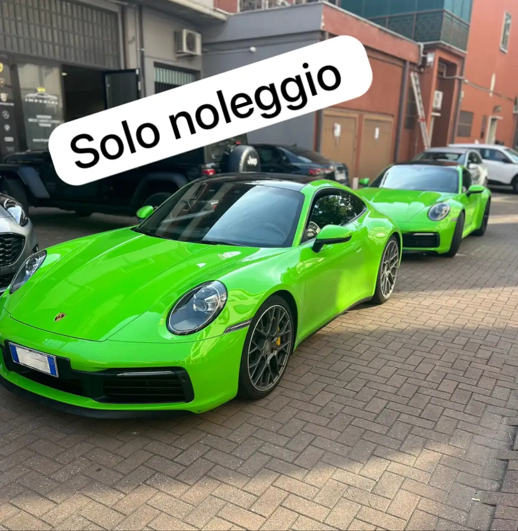 Porsche 911 992 4S Coupe Solo noleggio Verde - 1