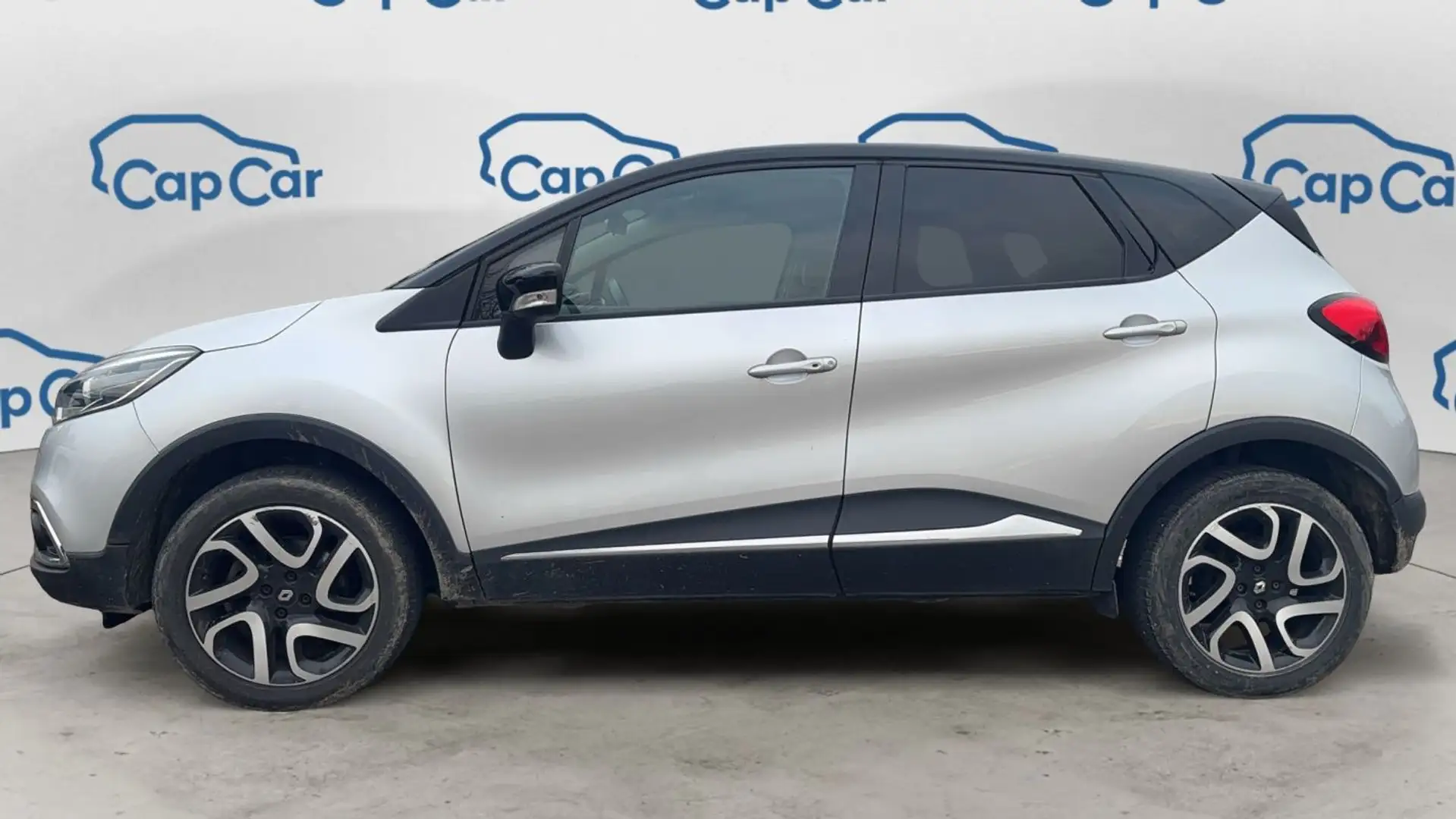 Renault Captur 1.5 dCi 110 Intens - 2