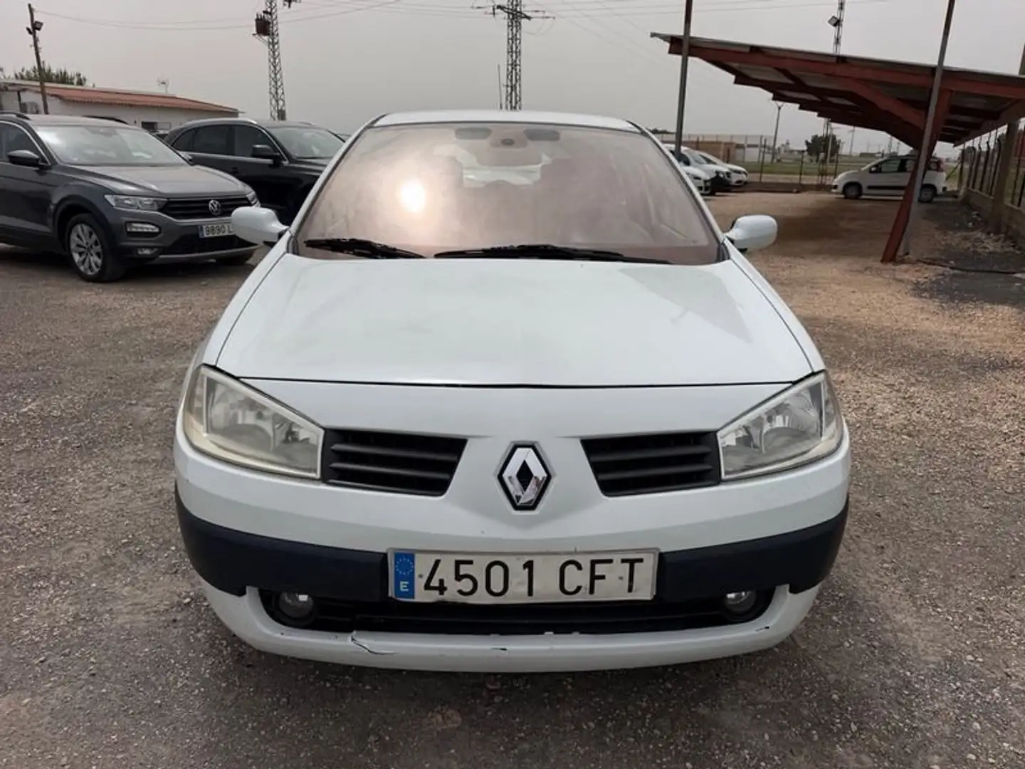 Renault Megane 1.9DCi Confort Dynamique Blanco - 2