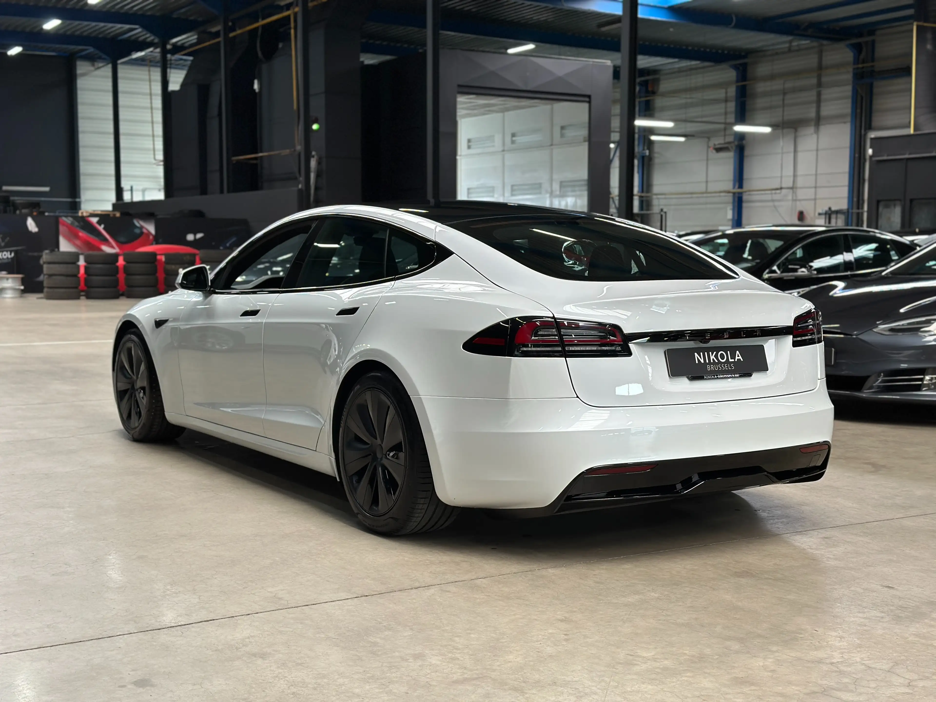 Tesla Model S DUAL MOTOR - AUTOPILOT - 2023 MODEL — photo 10