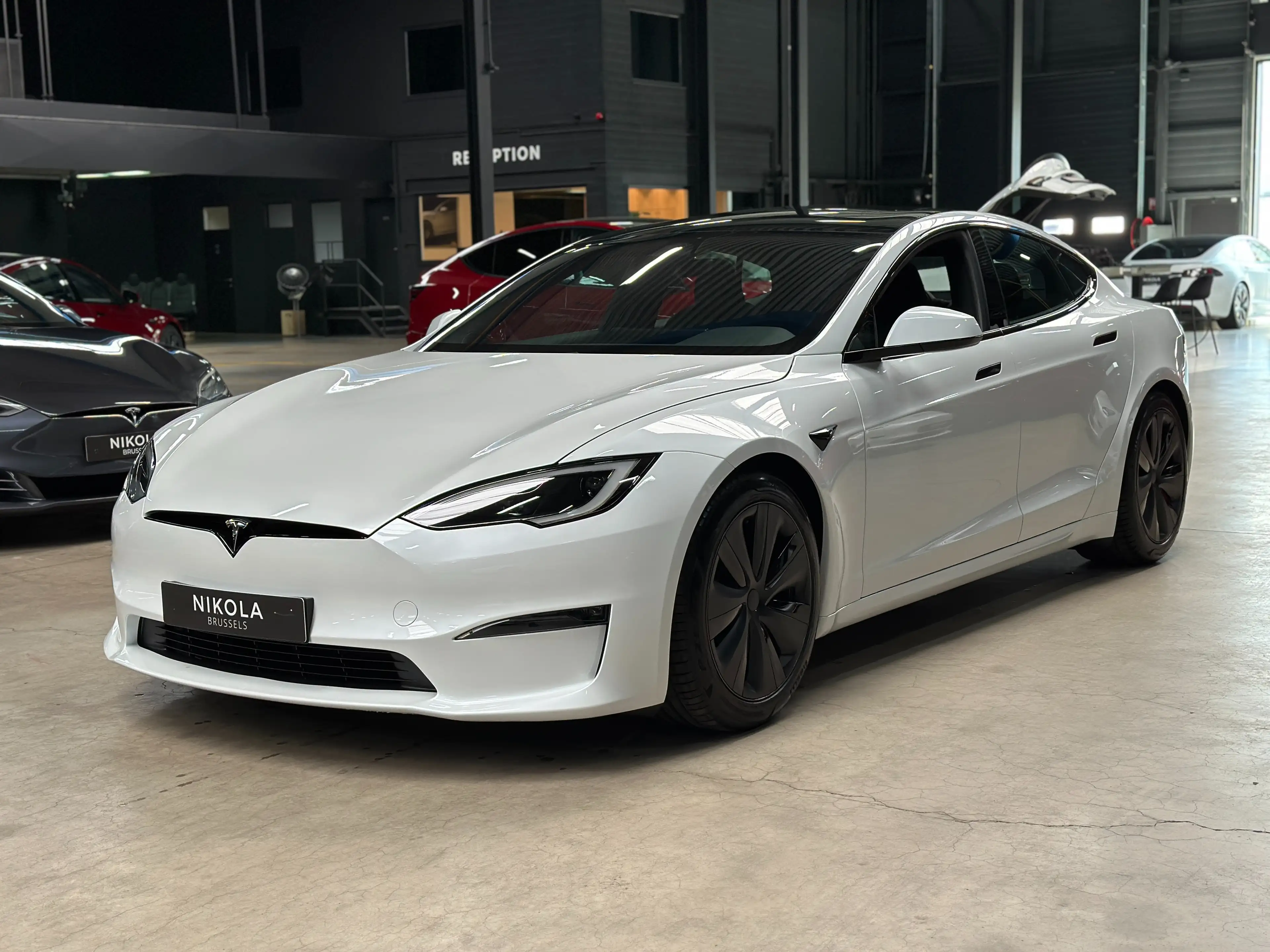 Tesla Model S DUAL MOTOR - AUTOPILOT - 2023 MODEL — photo 7