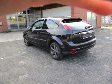 Focus Fließheck 3-Türer 2.0 16V Style