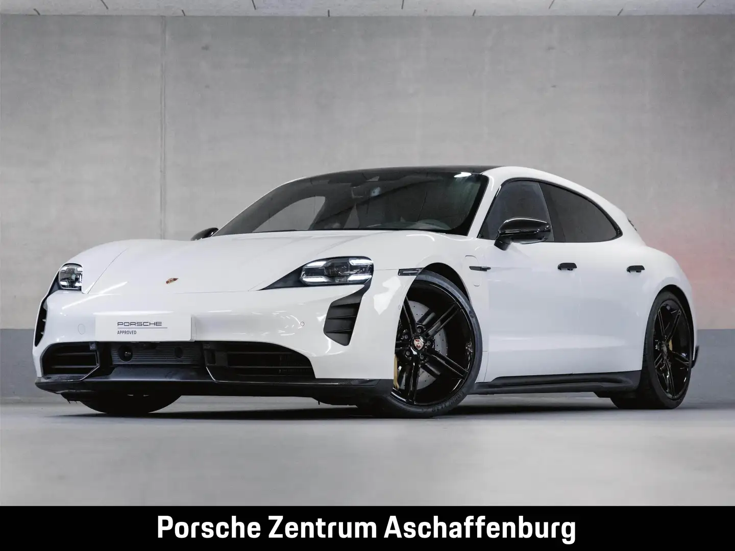 Porsche Taycan Turbo S SportDesign Paket Carbon Burmester Weiß - 1