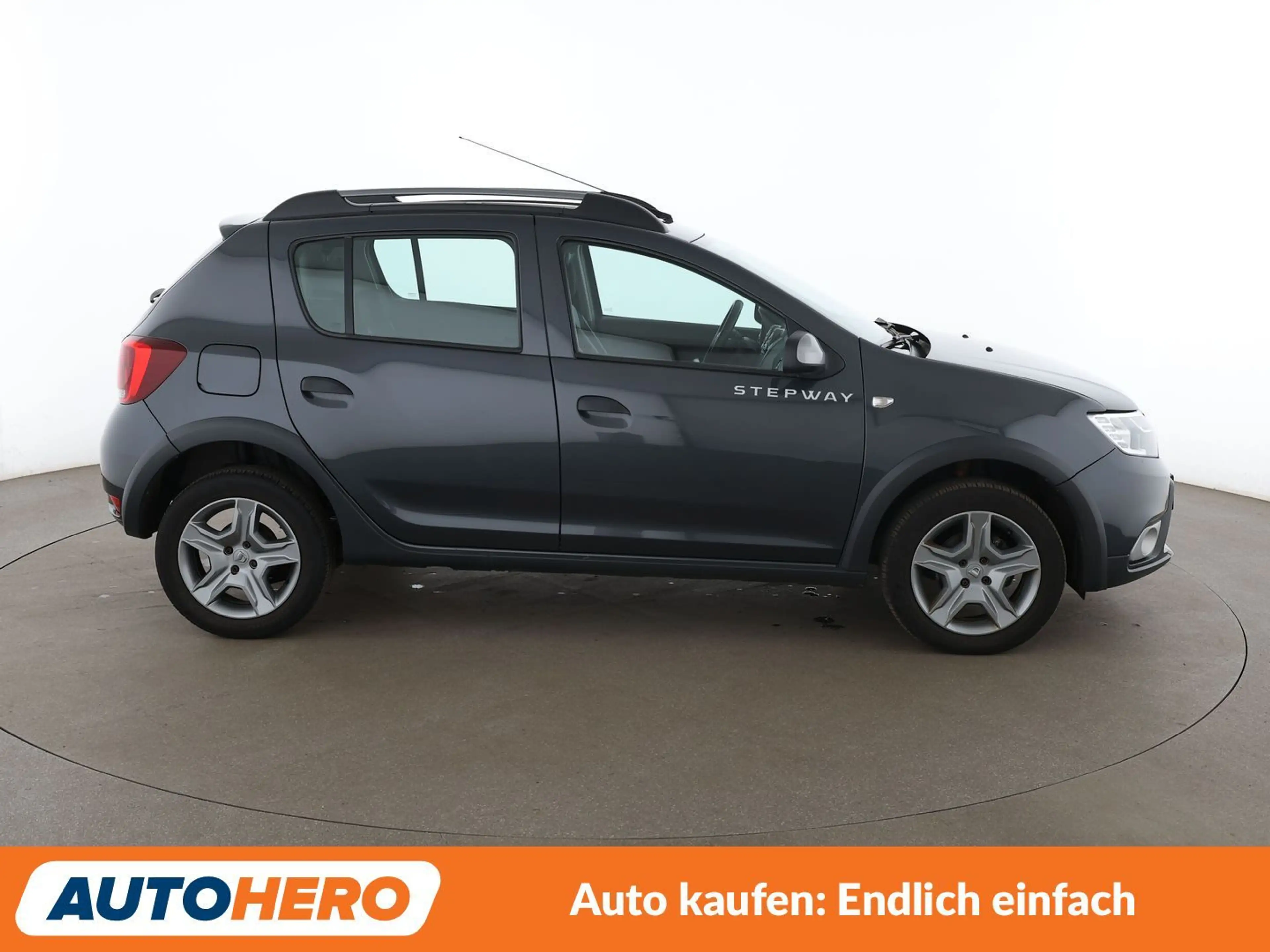Dacia Sandero 1.5 dCi Stepway Prestige — photo 7