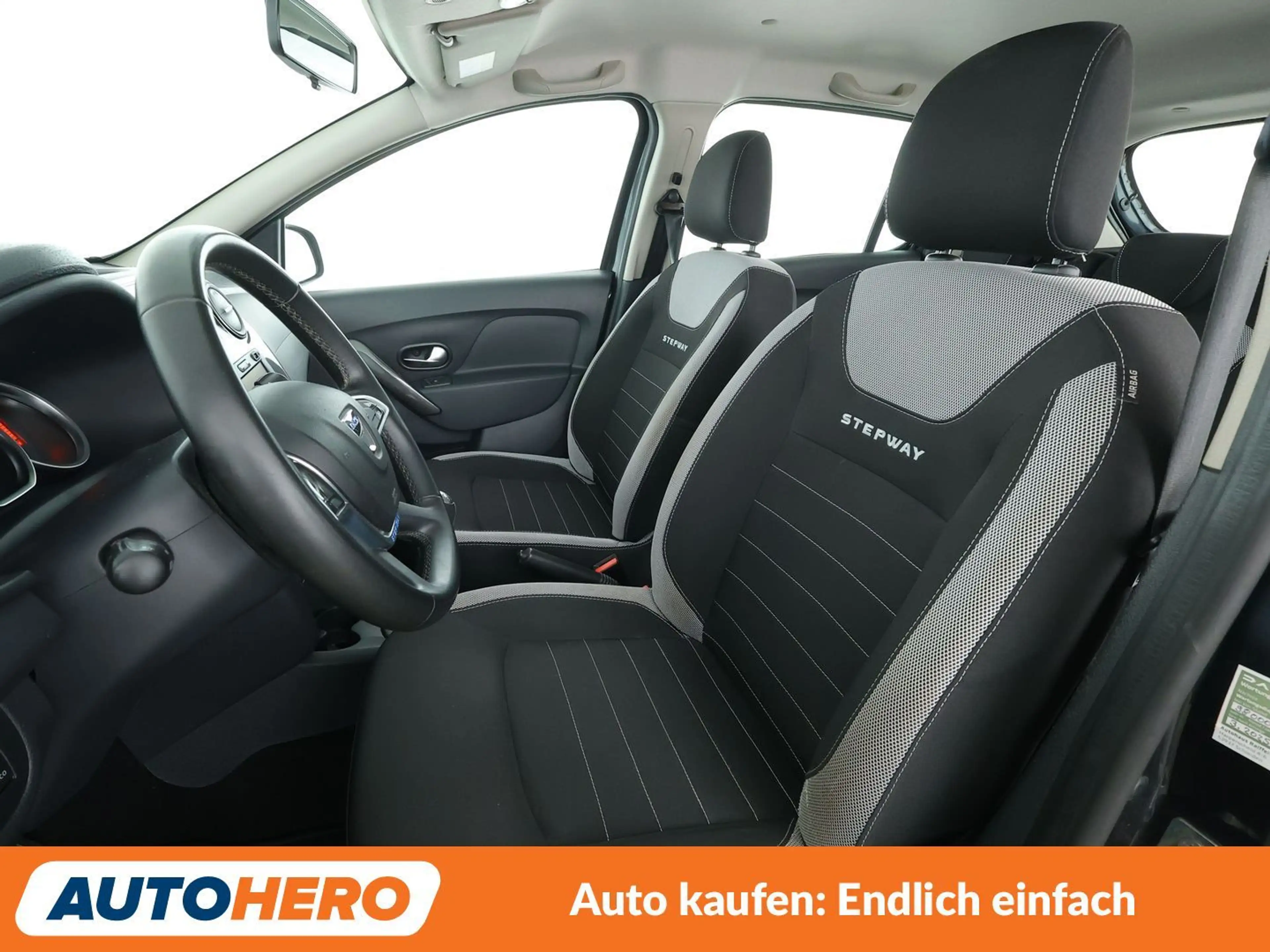 Dacia Sandero 1.5 dCi Stepway Prestige — photo 10
