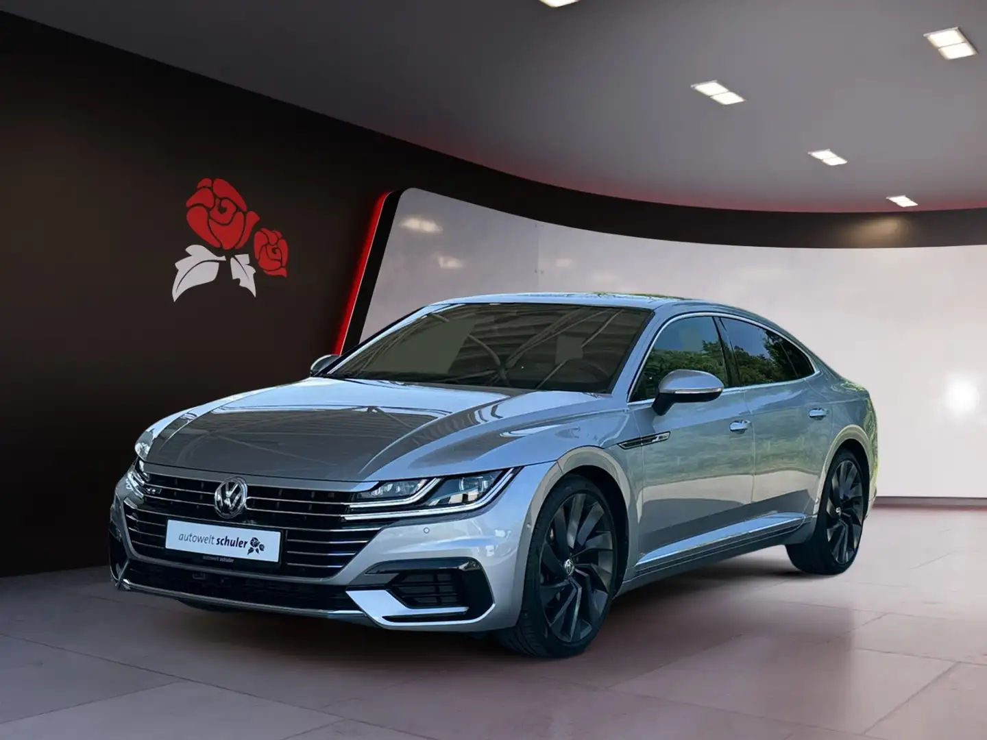Volkswagen Arteon 2,0 TSI DSG R-Line Head Up Pano srebrna - 2