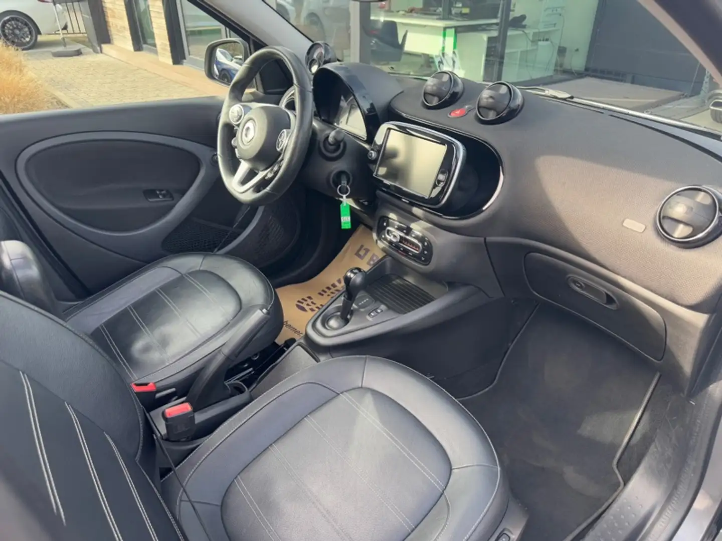 smart forFour electric drive 82 ch Grijs - 2