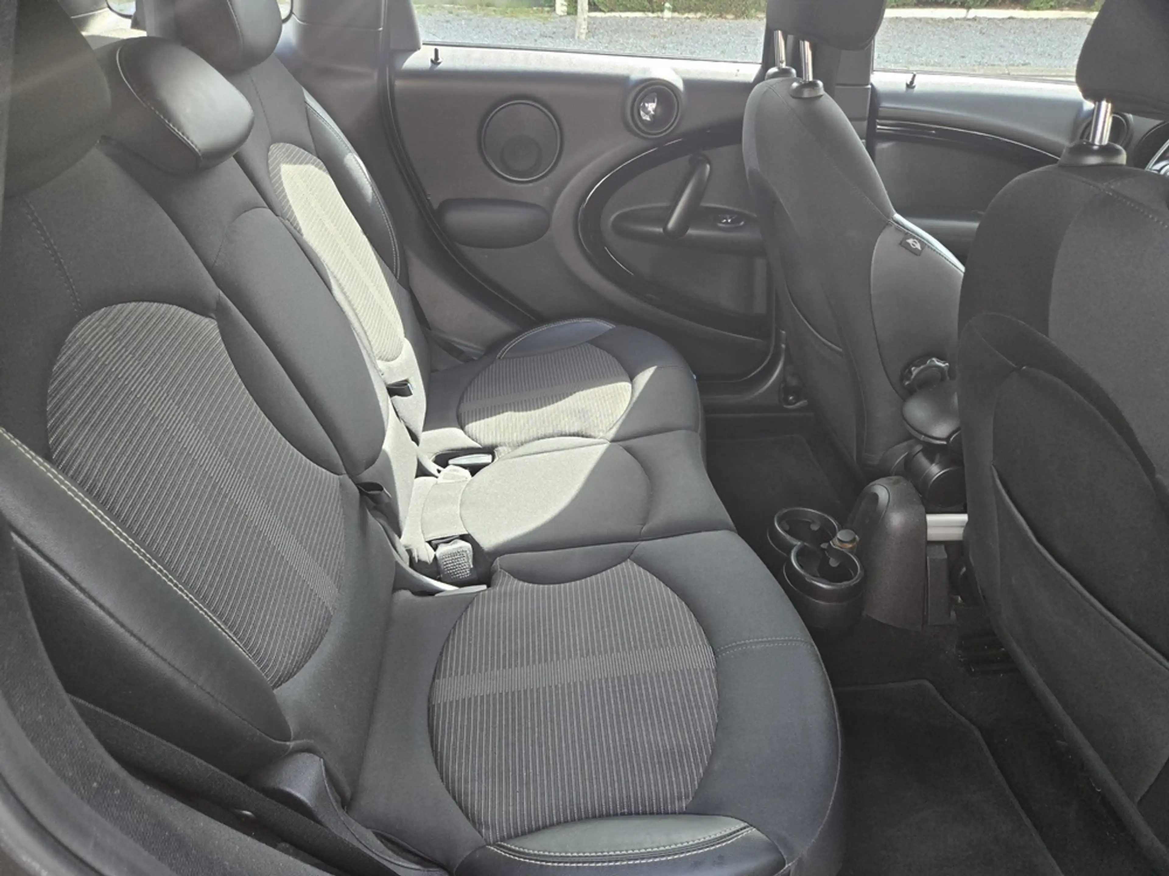 MINI Cooper D Countryman Mini Countryman 1.6 D Cooper — photo 14