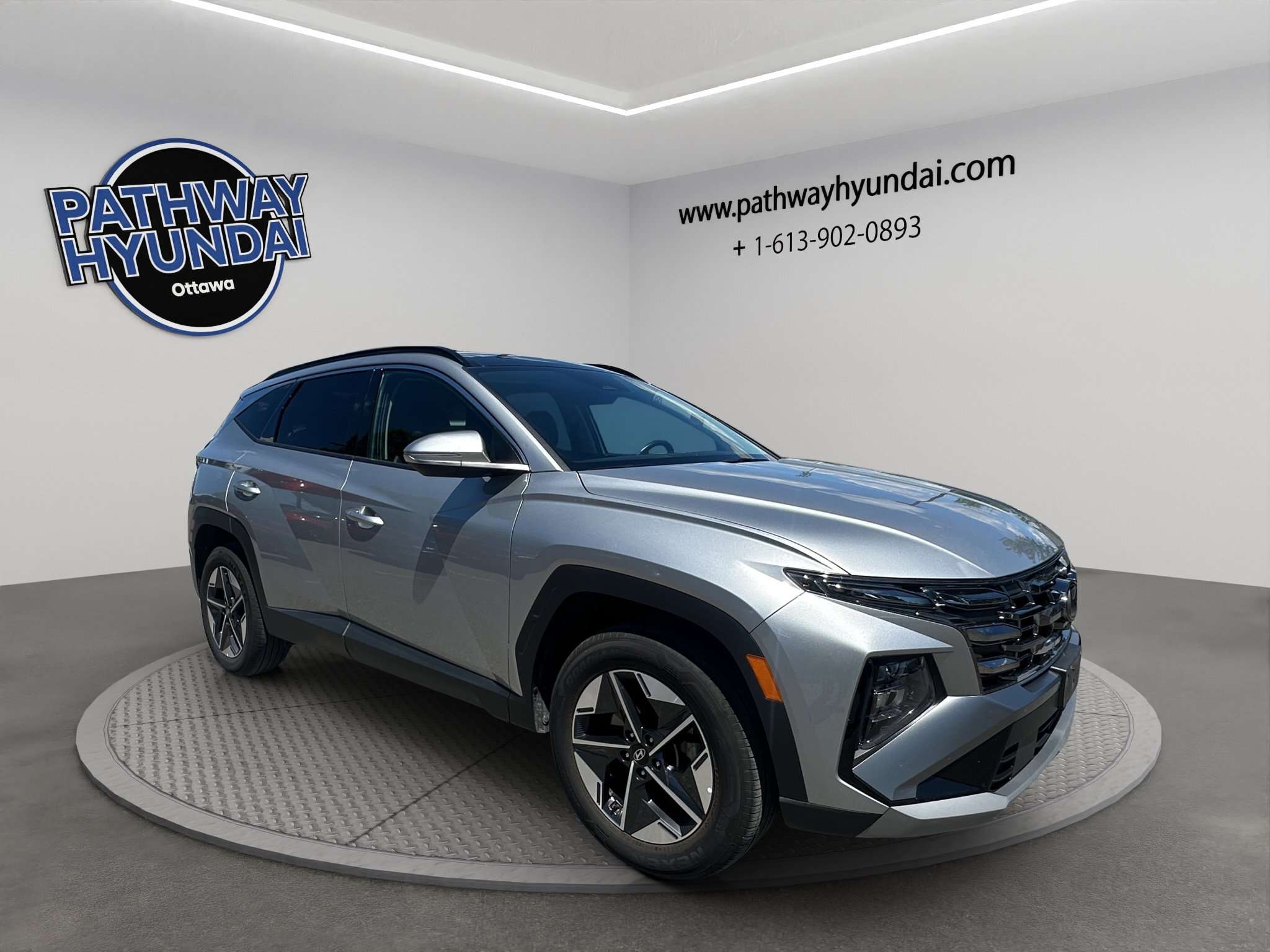 2025 Hyundai Tucson Preferred | Reverse Cam | Heated Seats