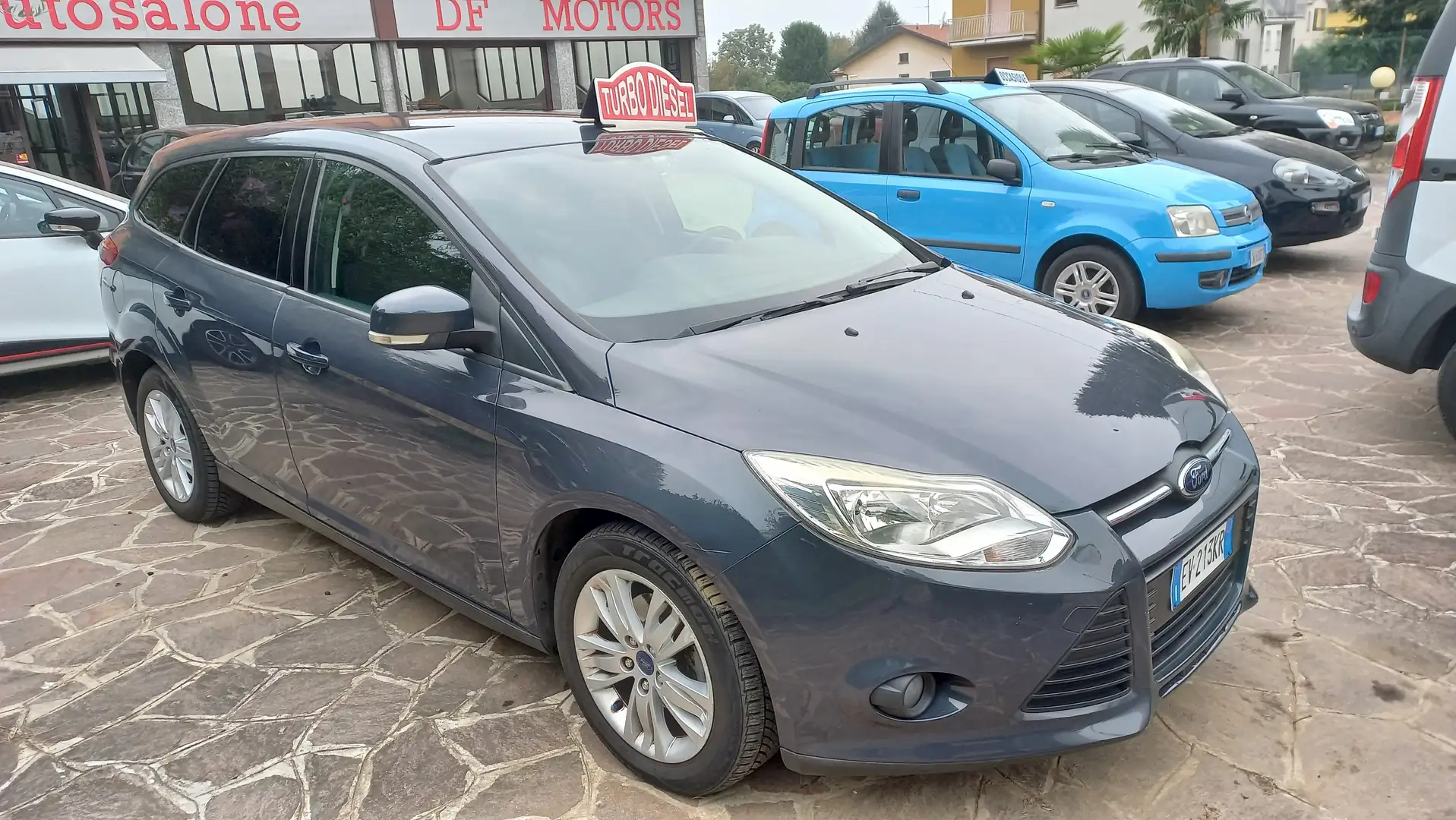 Ford Focus Focus III  SW SW 1.6 tdci Plus 115cv Grigio - 1