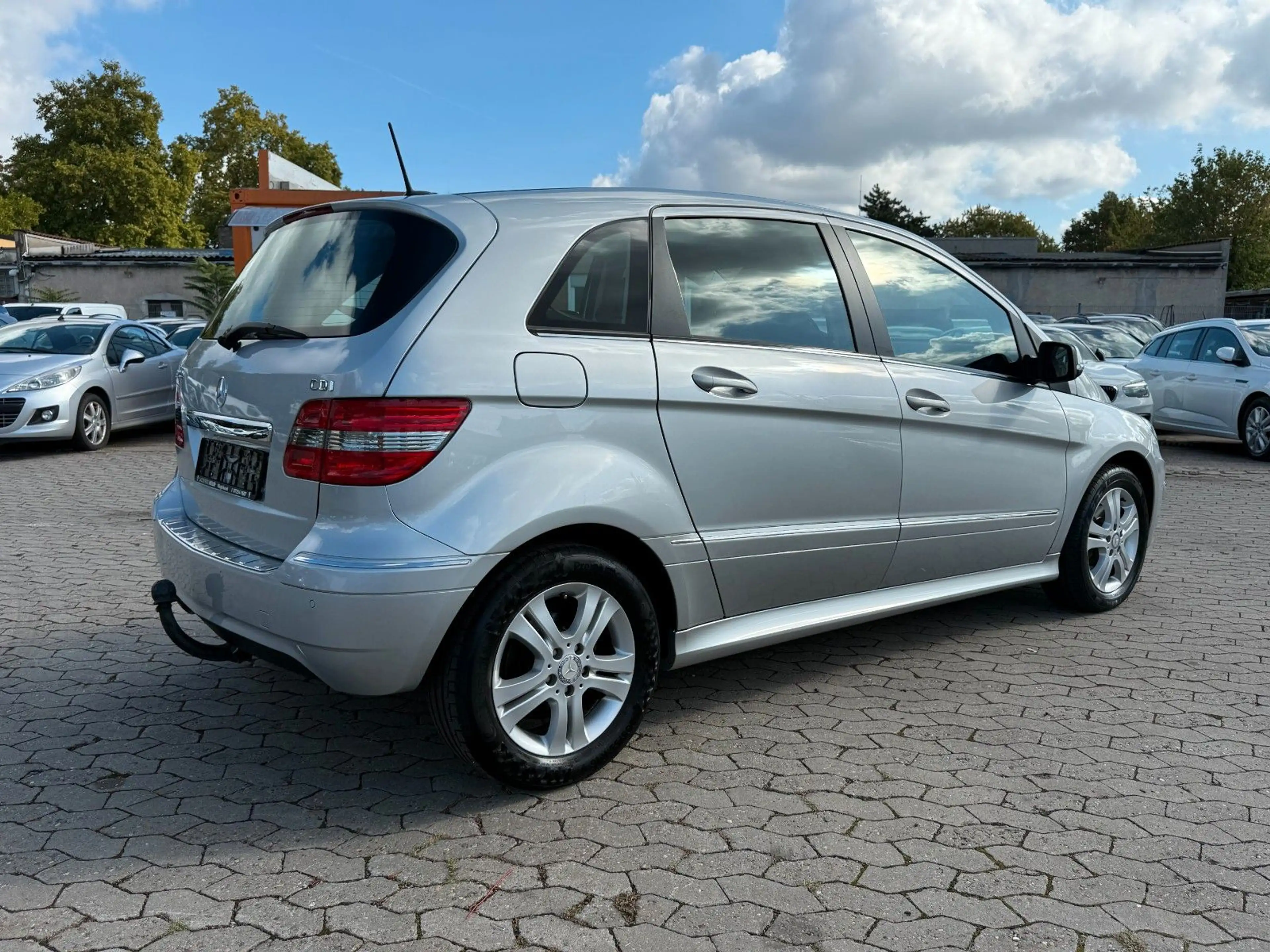 Mercedes-Benz B 200 CDI / AUTOMATIK / 2 HAND / KLIMA / AHK / — photo 5
