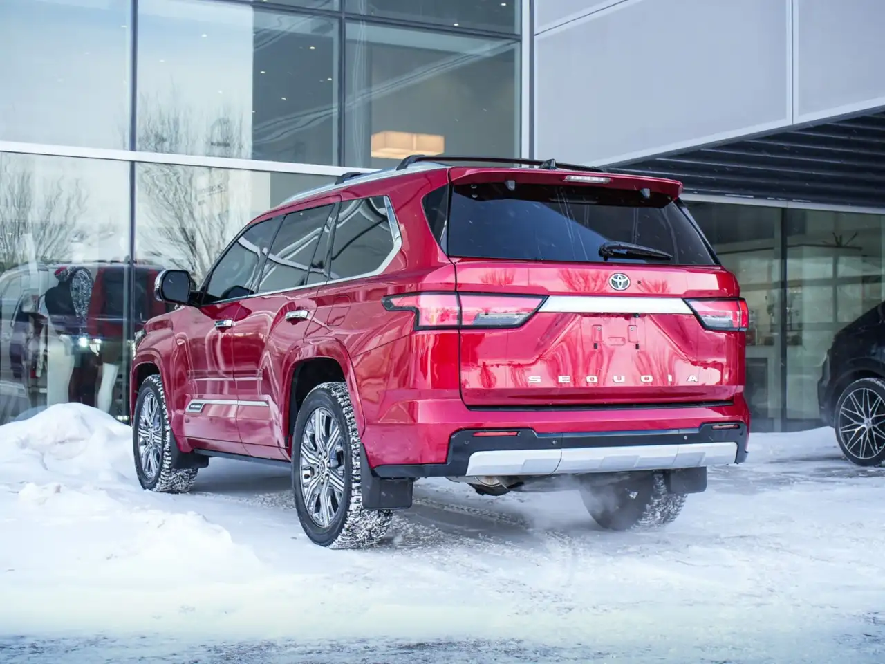 Toyota Sequoia снимка Toyota Sequoia