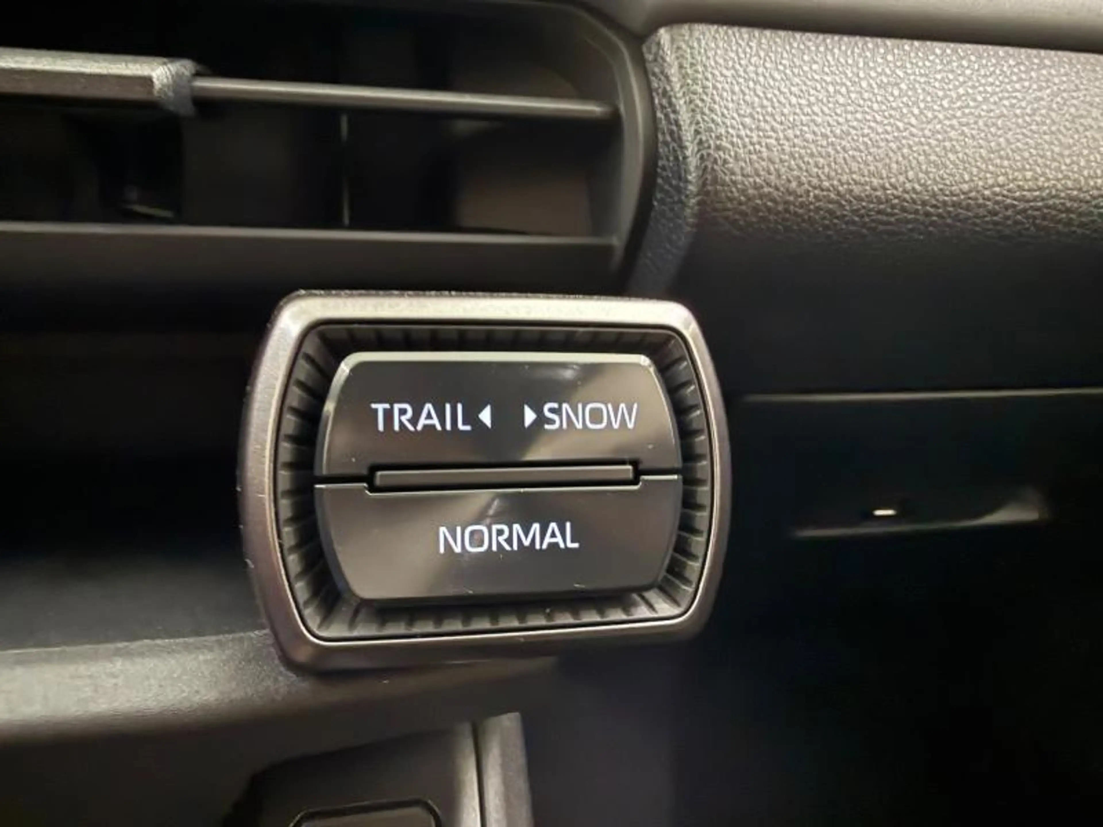 Toyota RAV 4 2.5 HYB DYNAMIC — photo 15