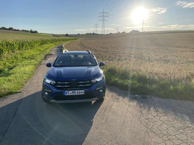 Imagine Dacia Sandero Stepway TCe 100 ECO-G Essential