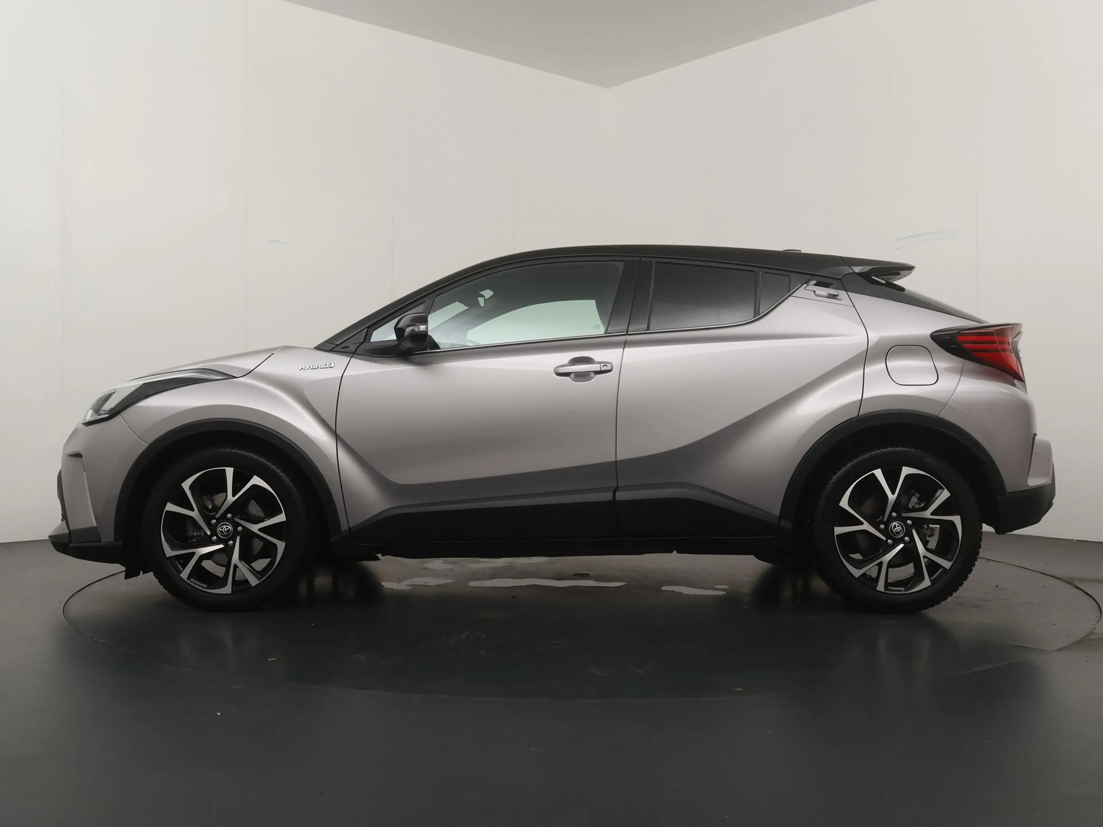 Toyota C-HR 1.8 Hybrid Style Luxury | Trekhaak | JBL Audio | C — photo 2