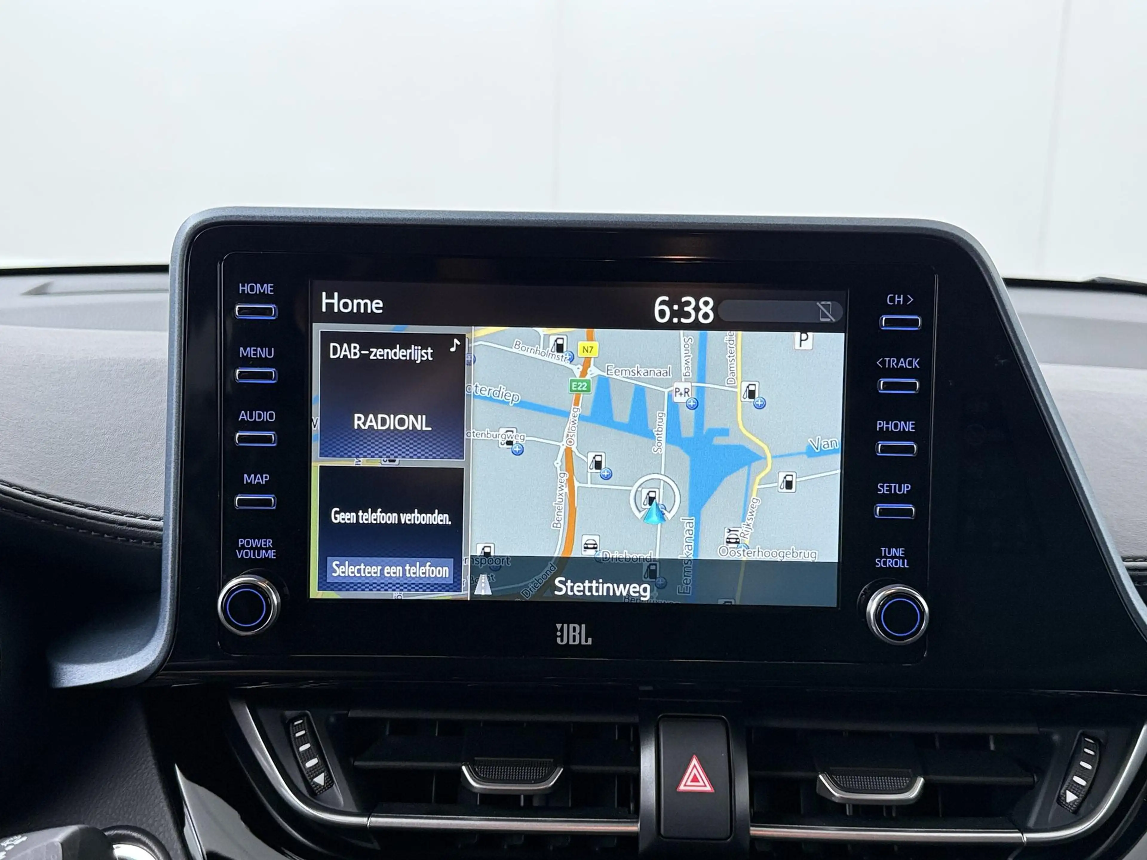 Toyota C-HR 1.8 Hybrid Style Luxury | Trekhaak | JBL Audio | C — photo 11