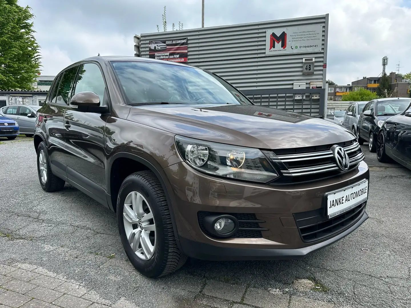 Volkswagen Tiguan Tiguan/Top Ausstattung/Navi/kamera /Tüv Neu/Gar Brun - 1