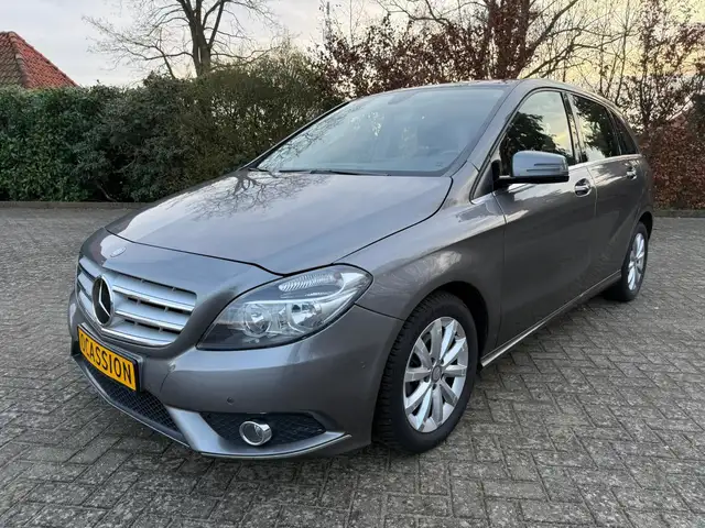 Mercedes-Benz B 180 Ambition Autom/Navi/Stoelverw/Cruise