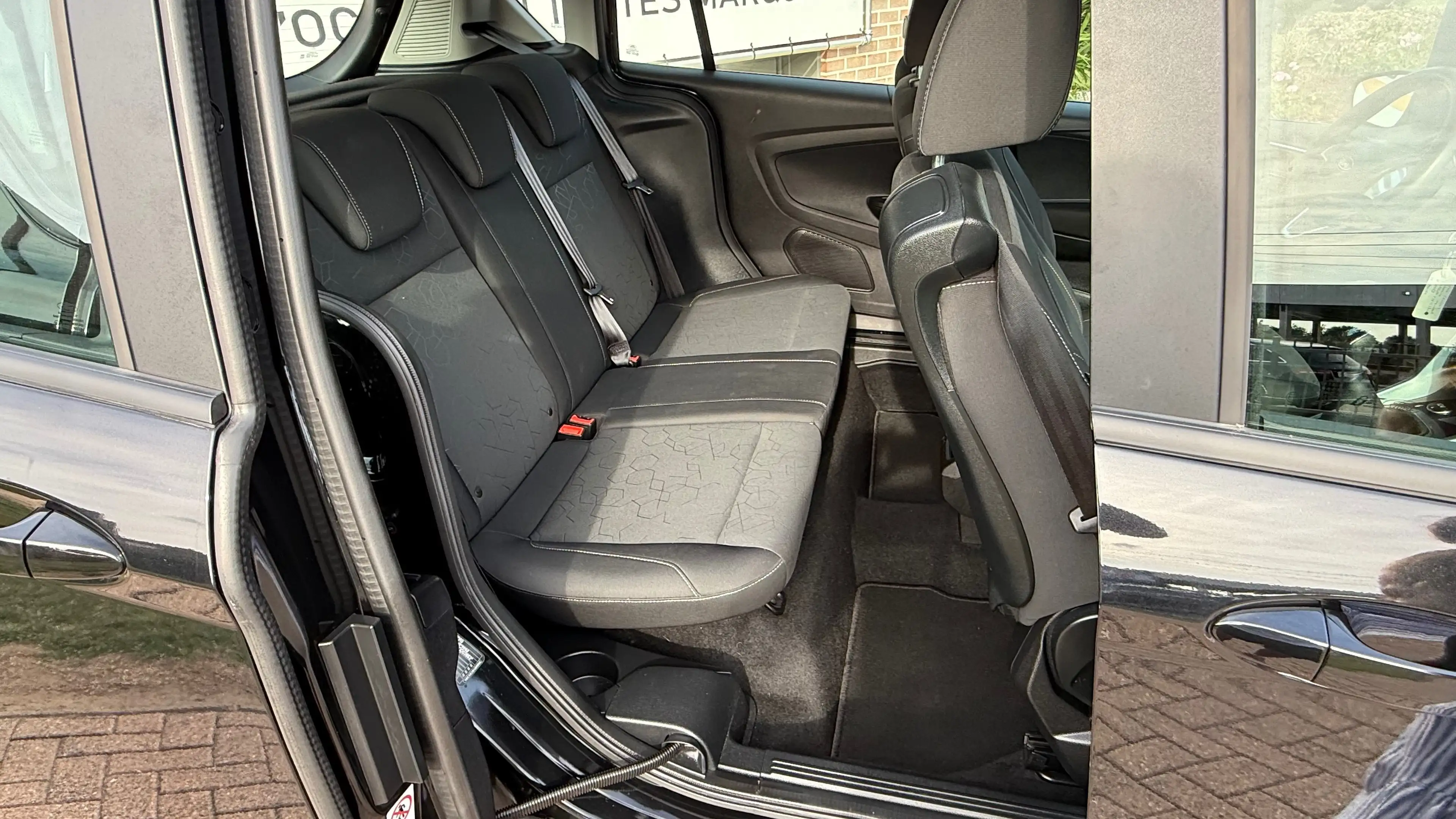 Ford B-Max 1.0 / 1 ER PROP./FAIBLE KILOMETRE/AIRCO/GARANTI 1AN — photo 12