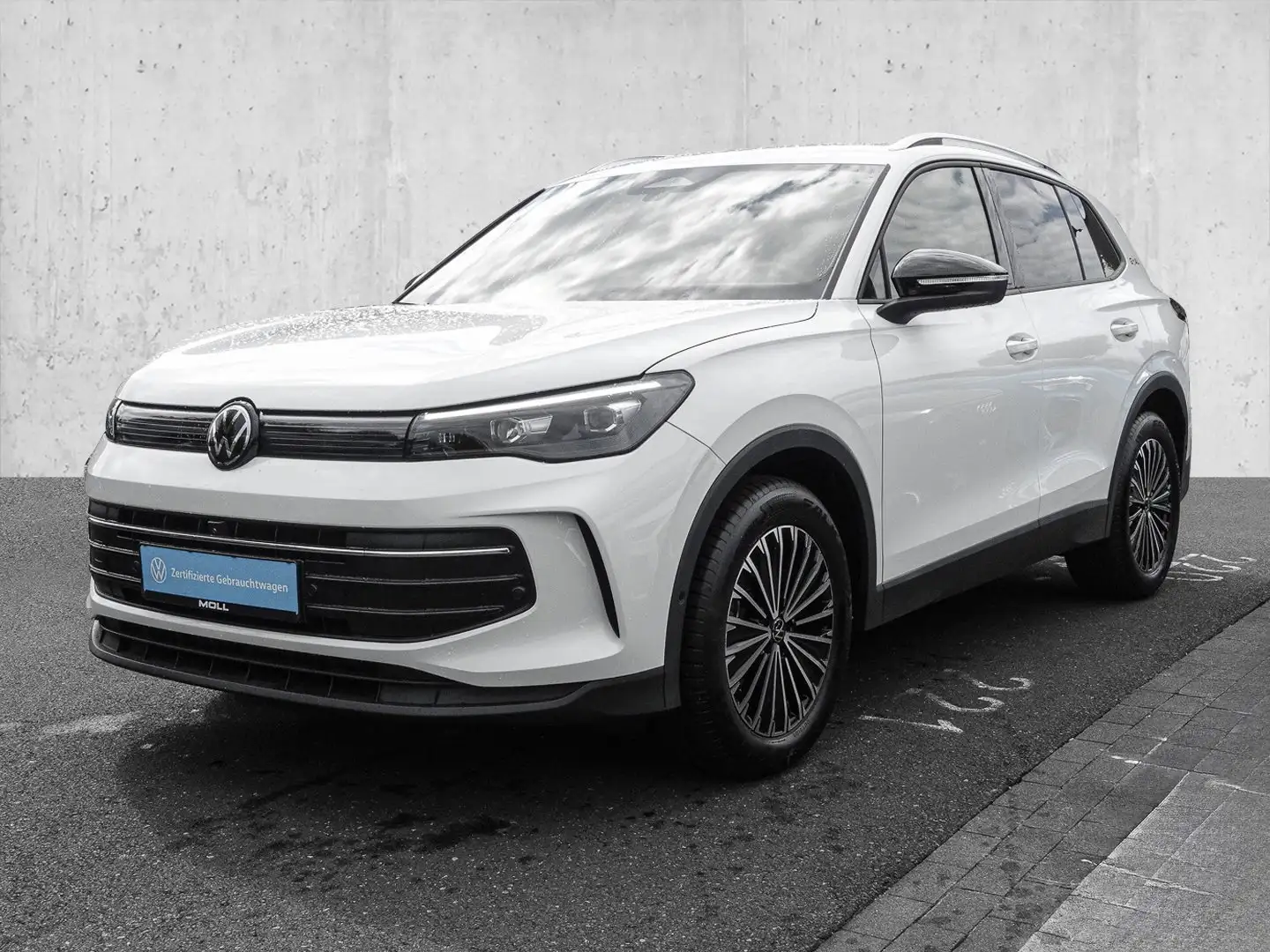 Volkswagen Tiguan Life 1.5 l eTSI OPF 7-Gang-Doppelkupplungsgetriebe Weiß - 2